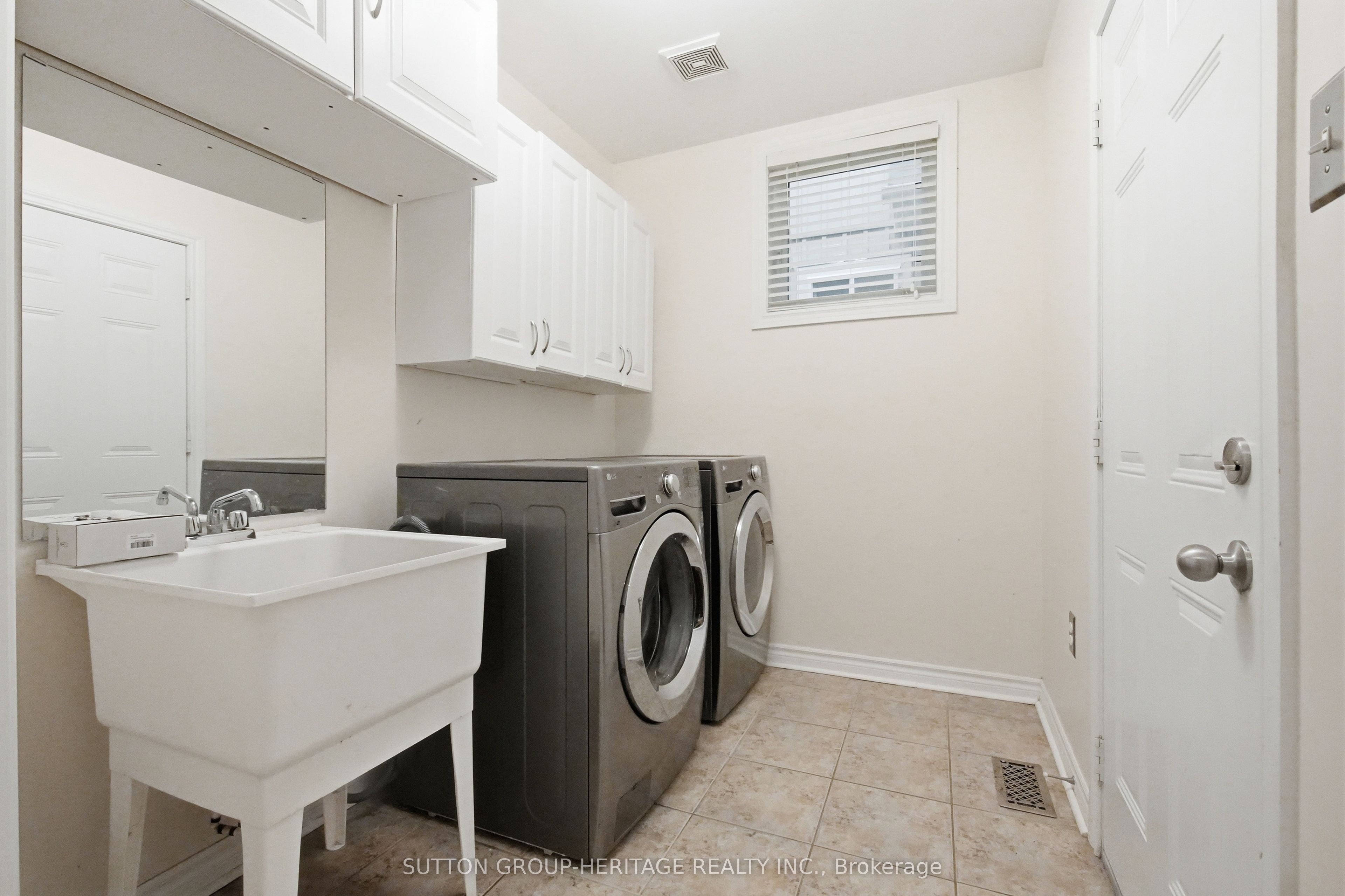 16 Shrewsbury Drive Property Photo 18