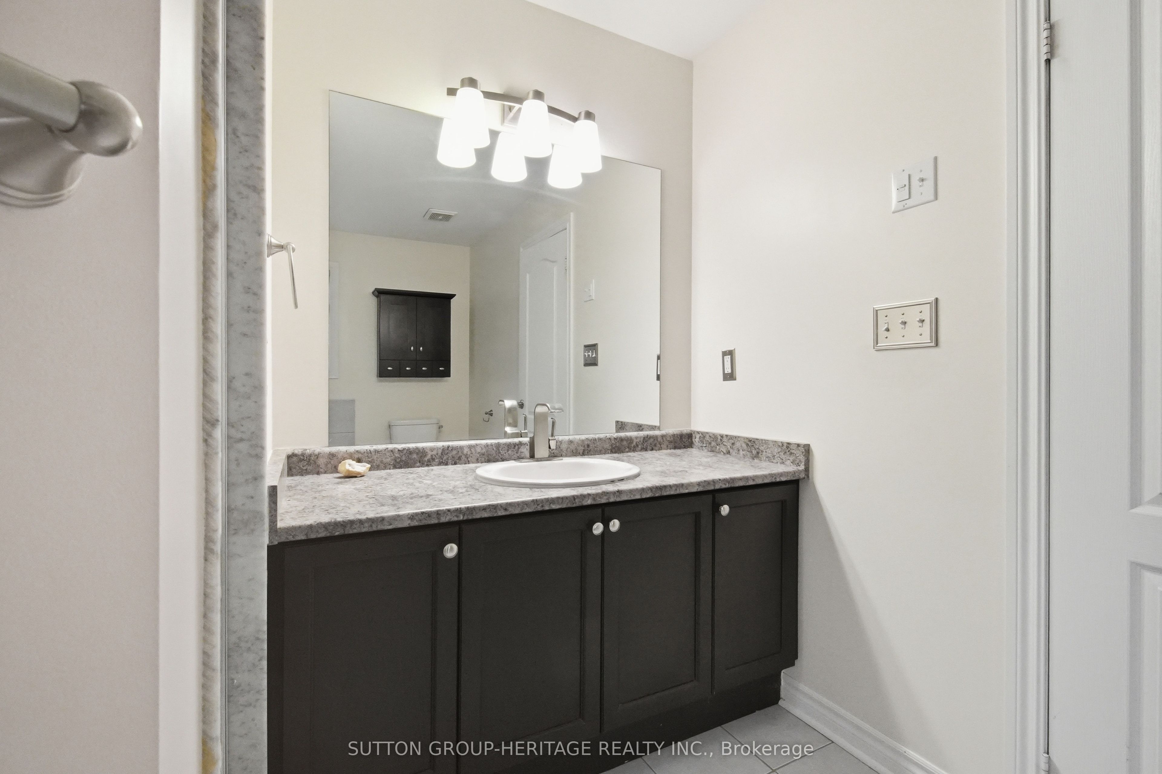 16 Shrewsbury Drive Property Photo 26