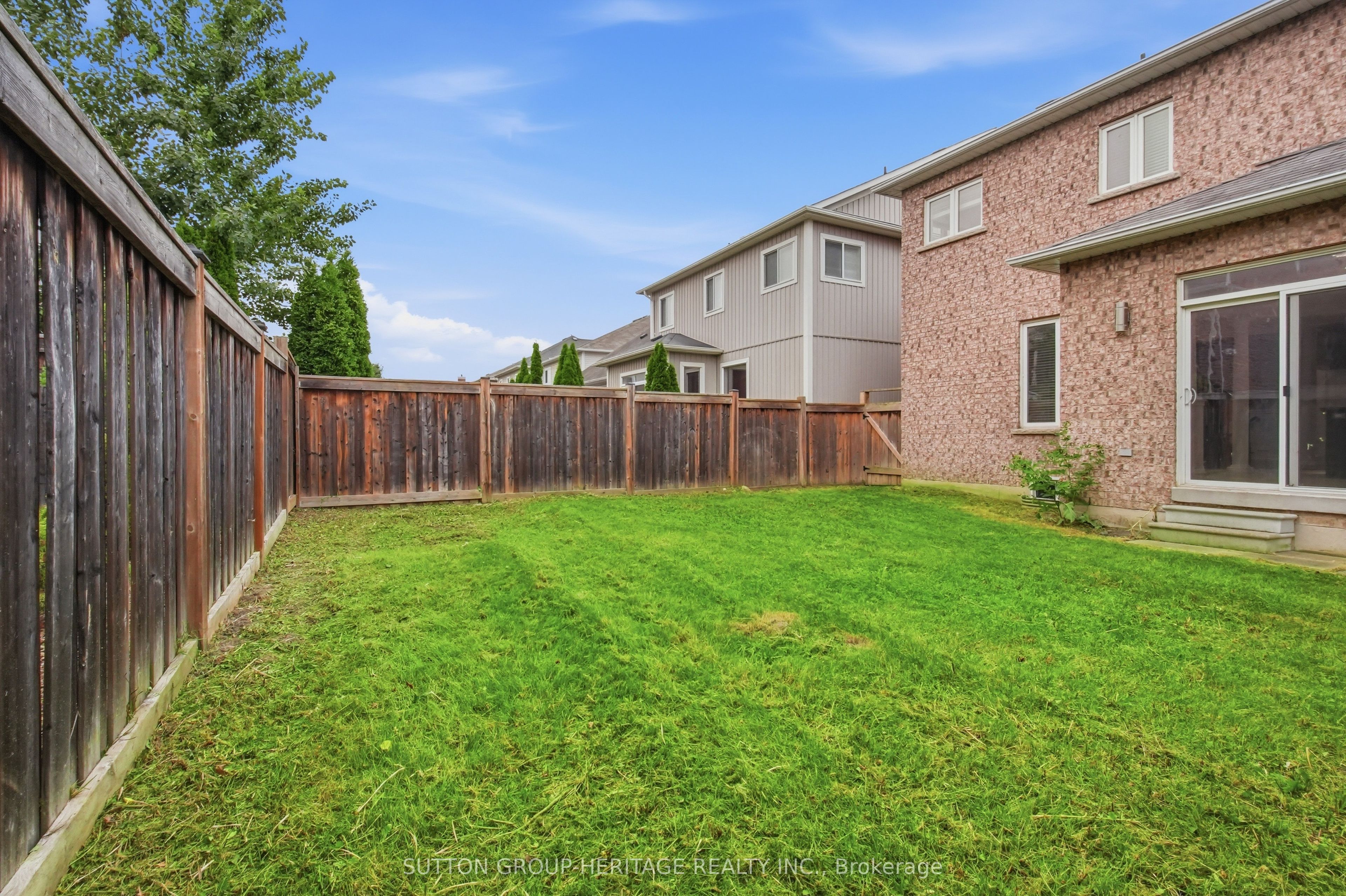 16 Shrewsbury Drive Property Photo 38