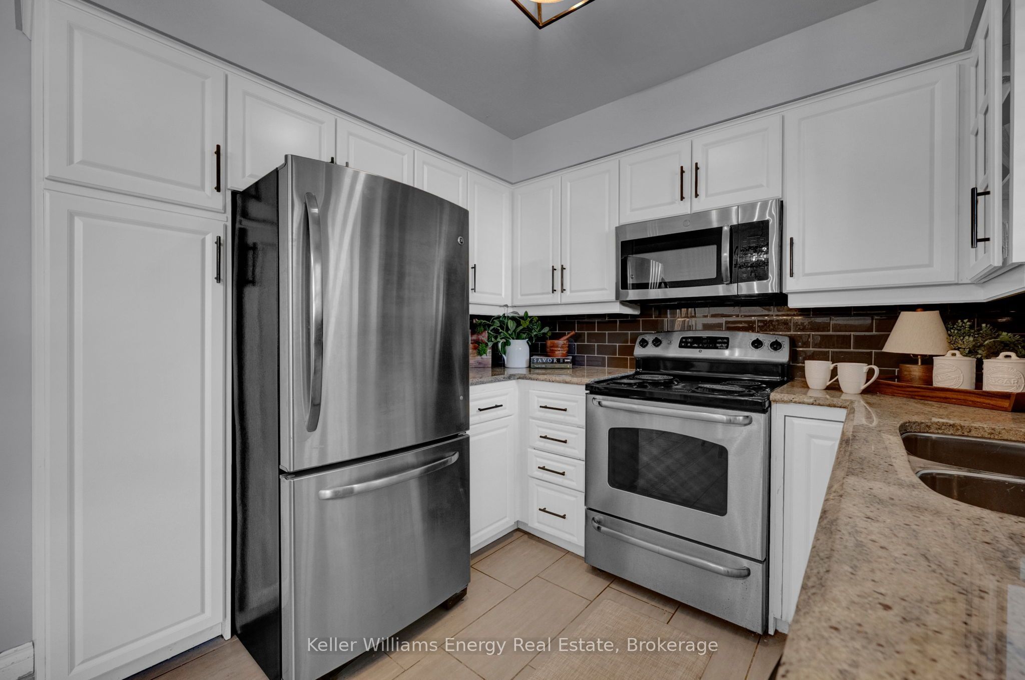 830 Saint Anne Court Property Photo 12