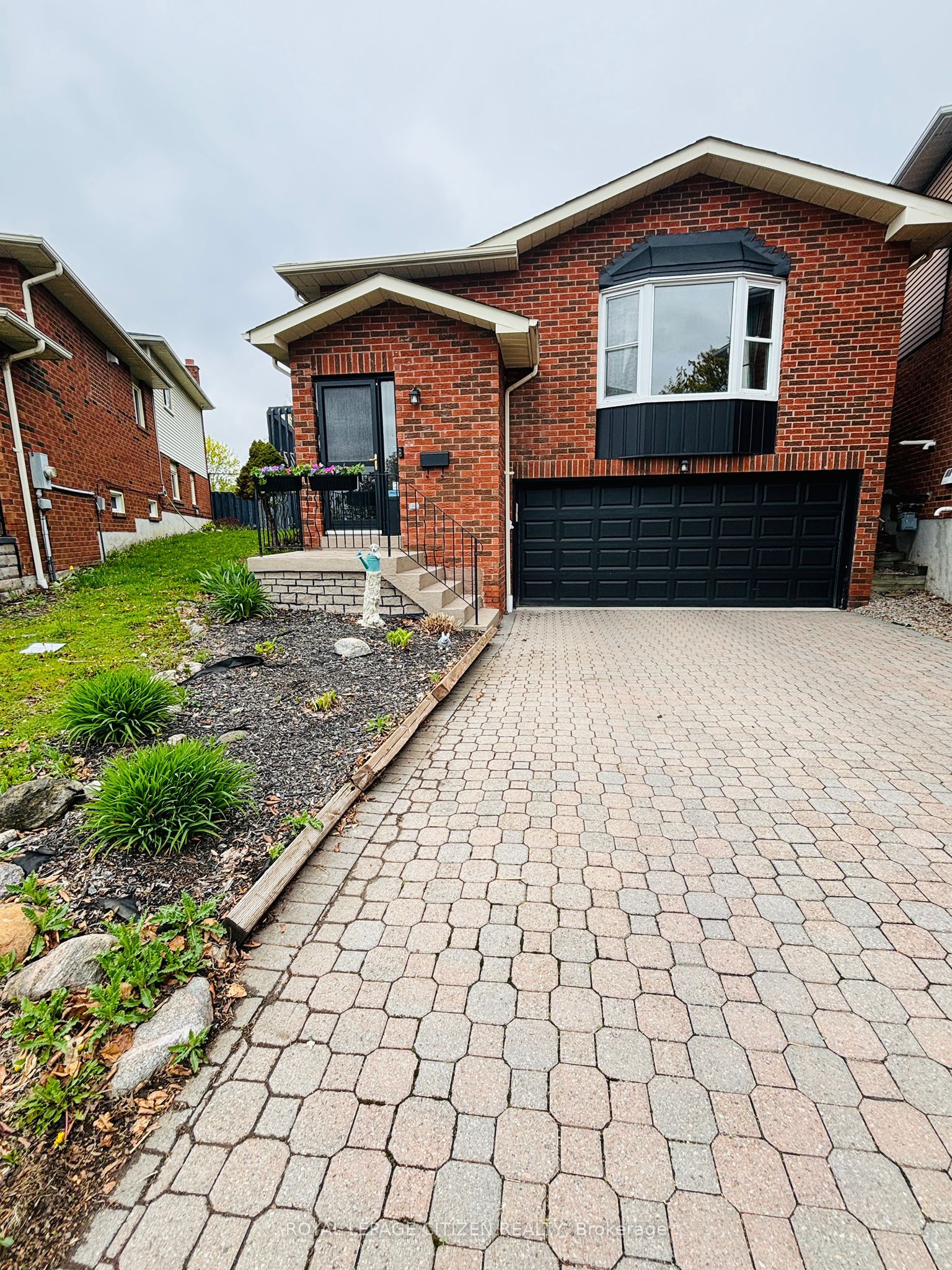 229 Glen Hill Drive Property Photo 1