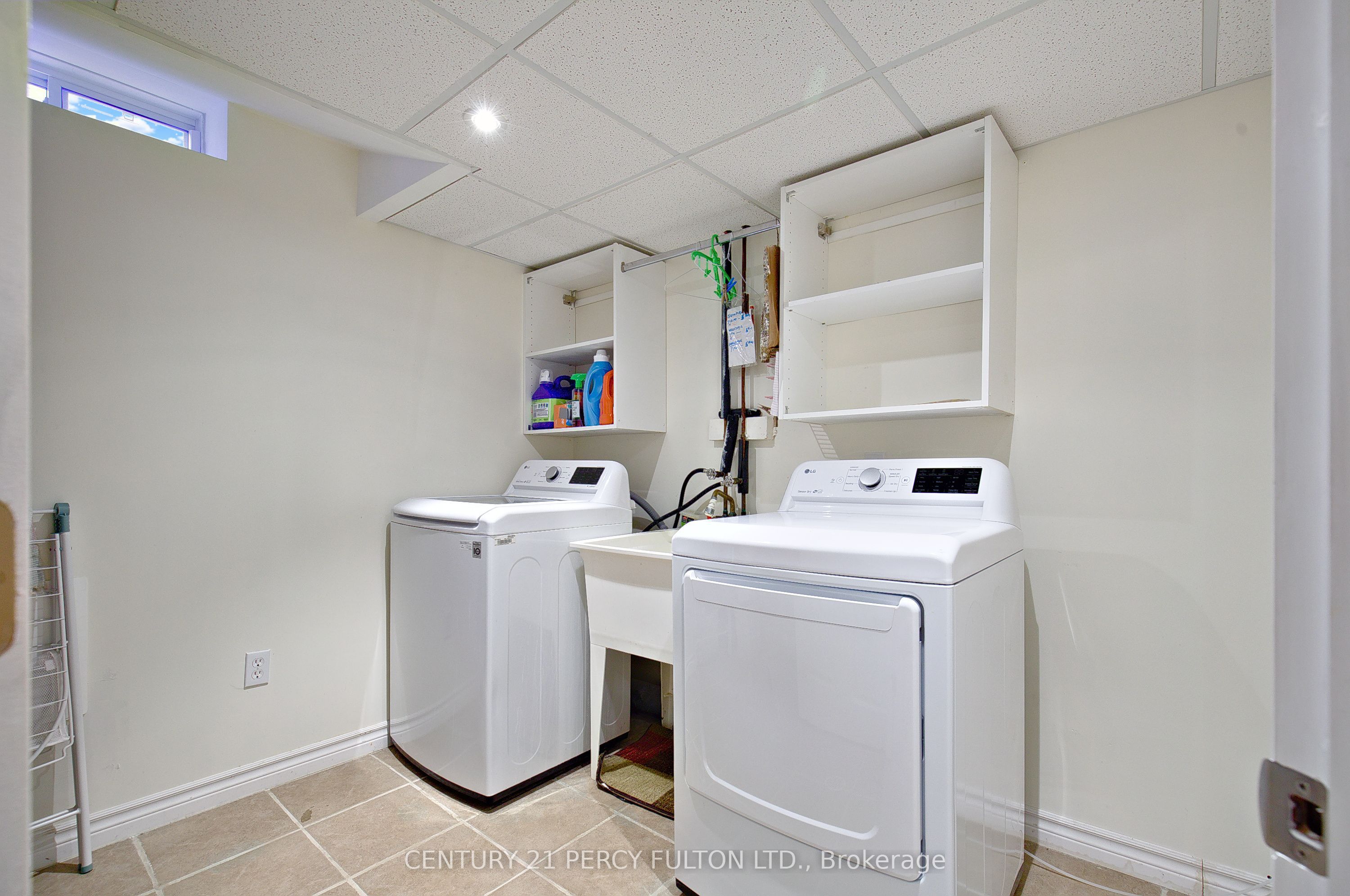 7 Bridlewood Boulevard Property Photo 38