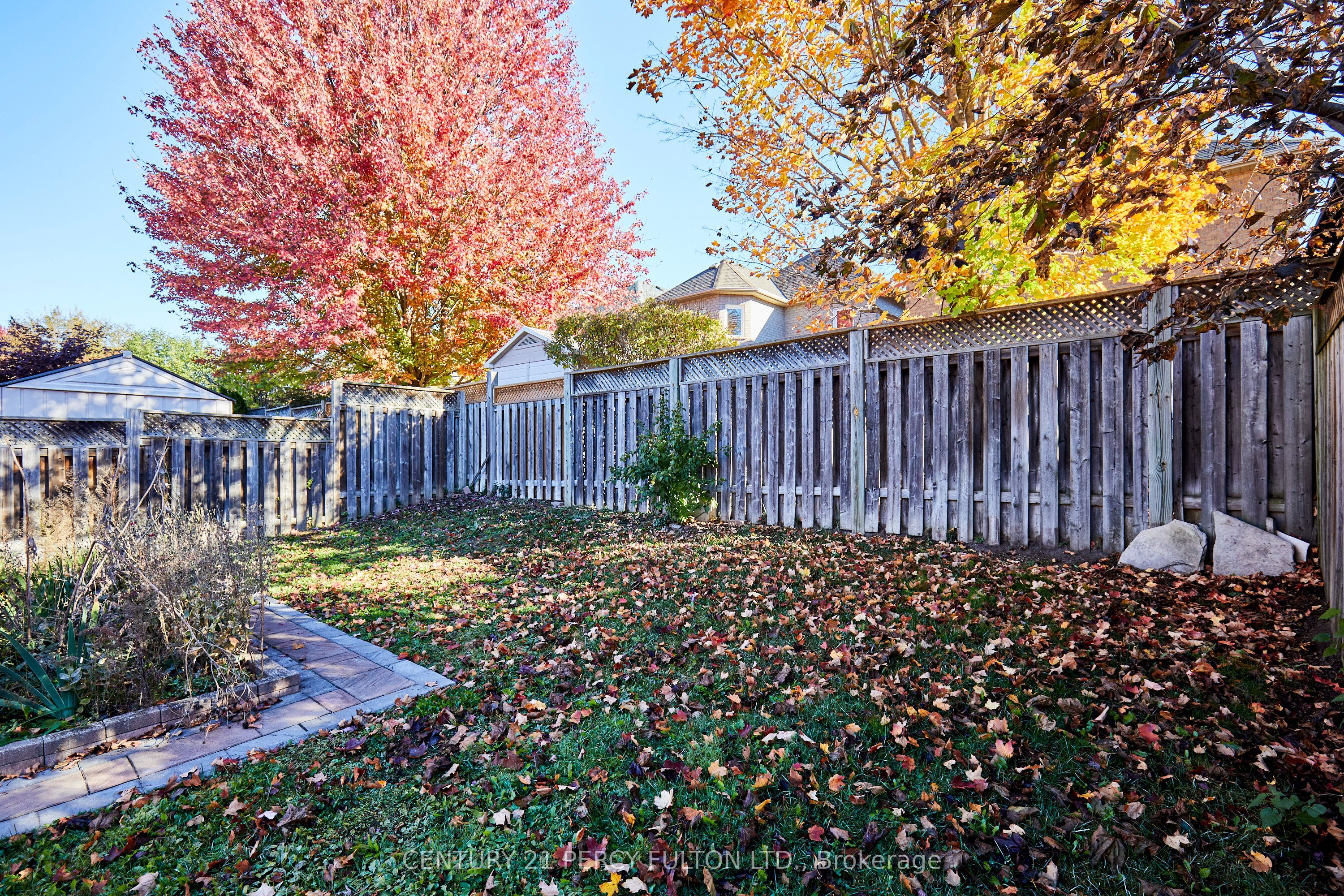 7 Bridlewood Boulevard Property Photo 48