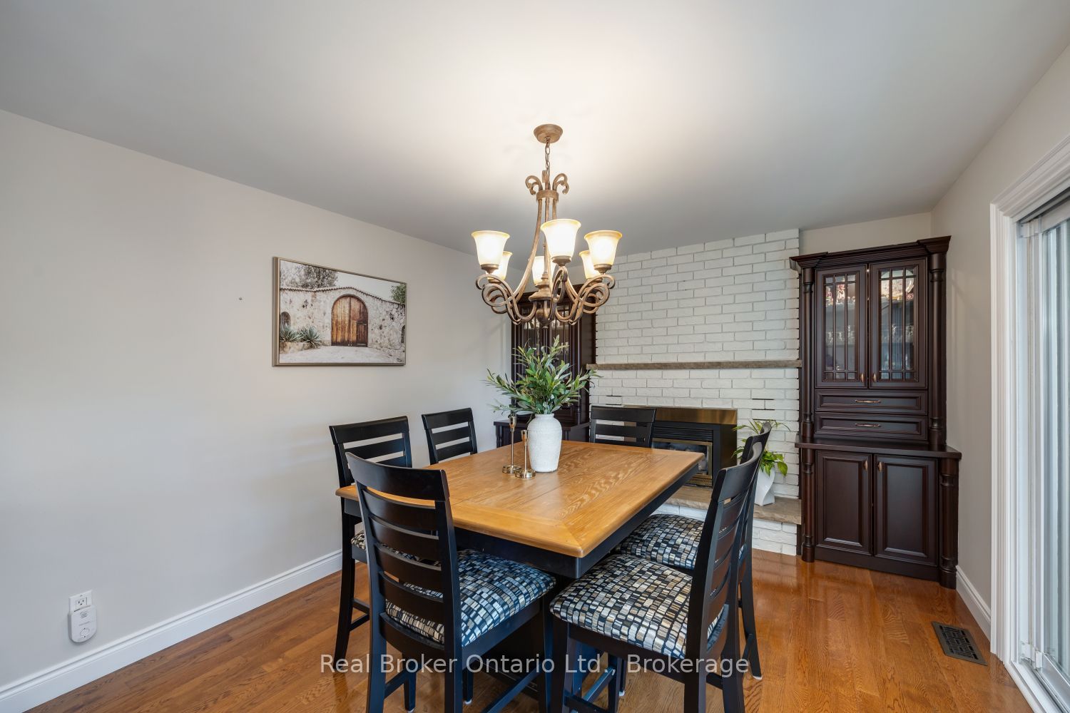 550 Crimson Court Property Photo 18