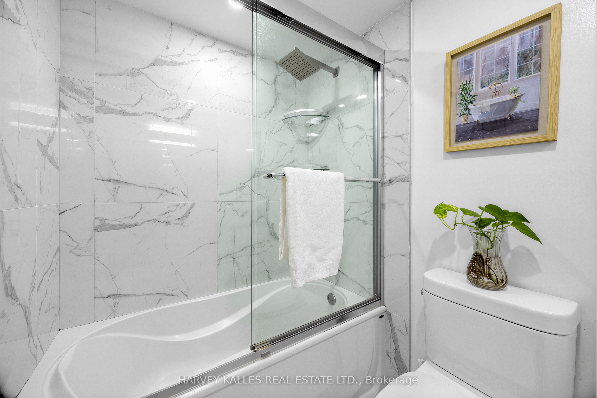 100 Echo Point 1801 Property Photo 20