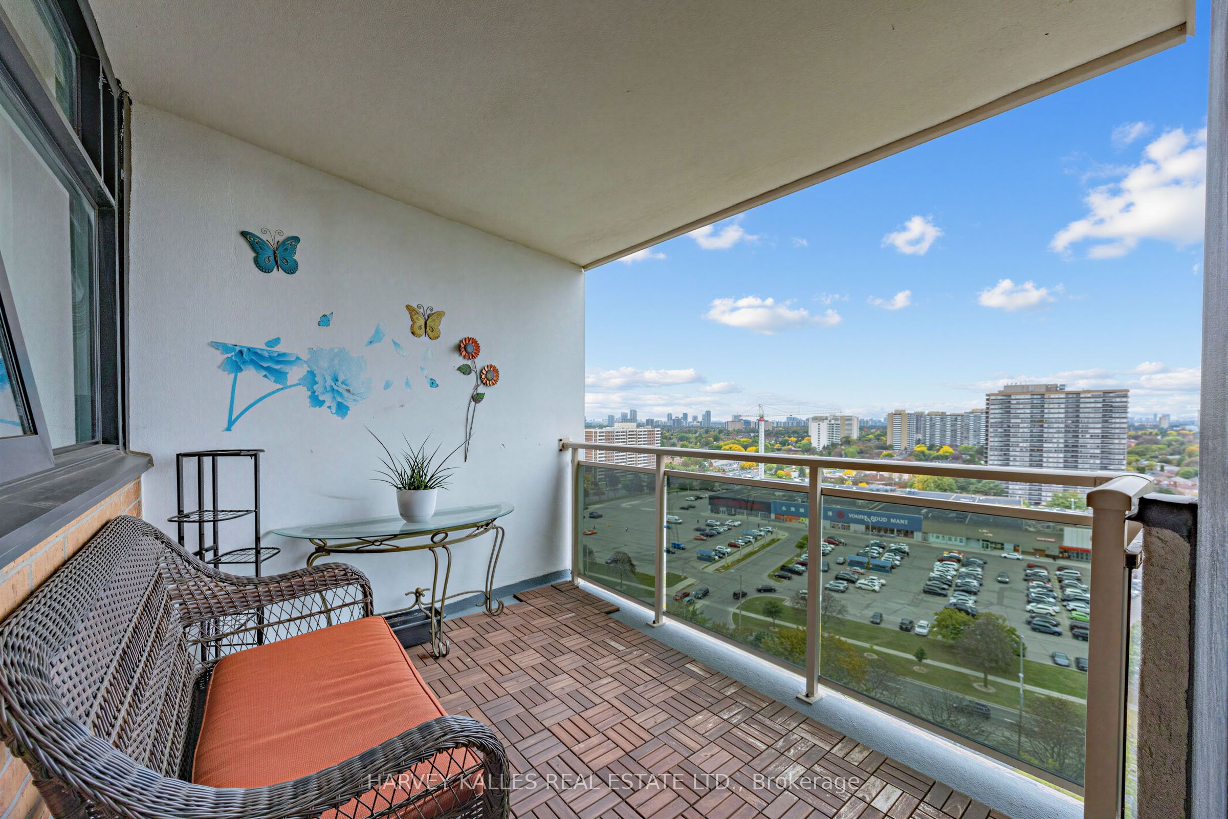 100 Echo Point 1801 Property Photo 26