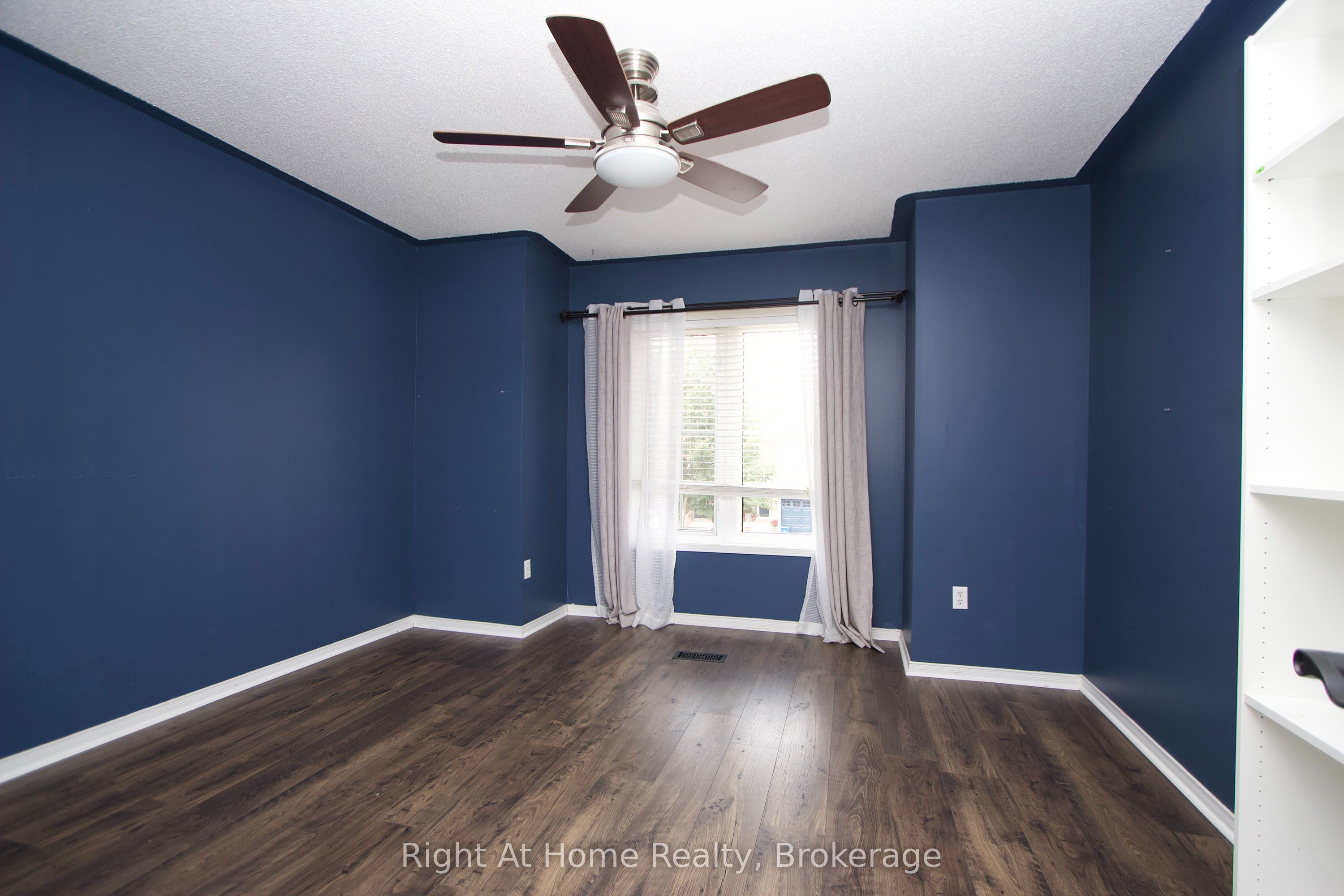 75 Millburn Drive Upper Unit Property Photo 22