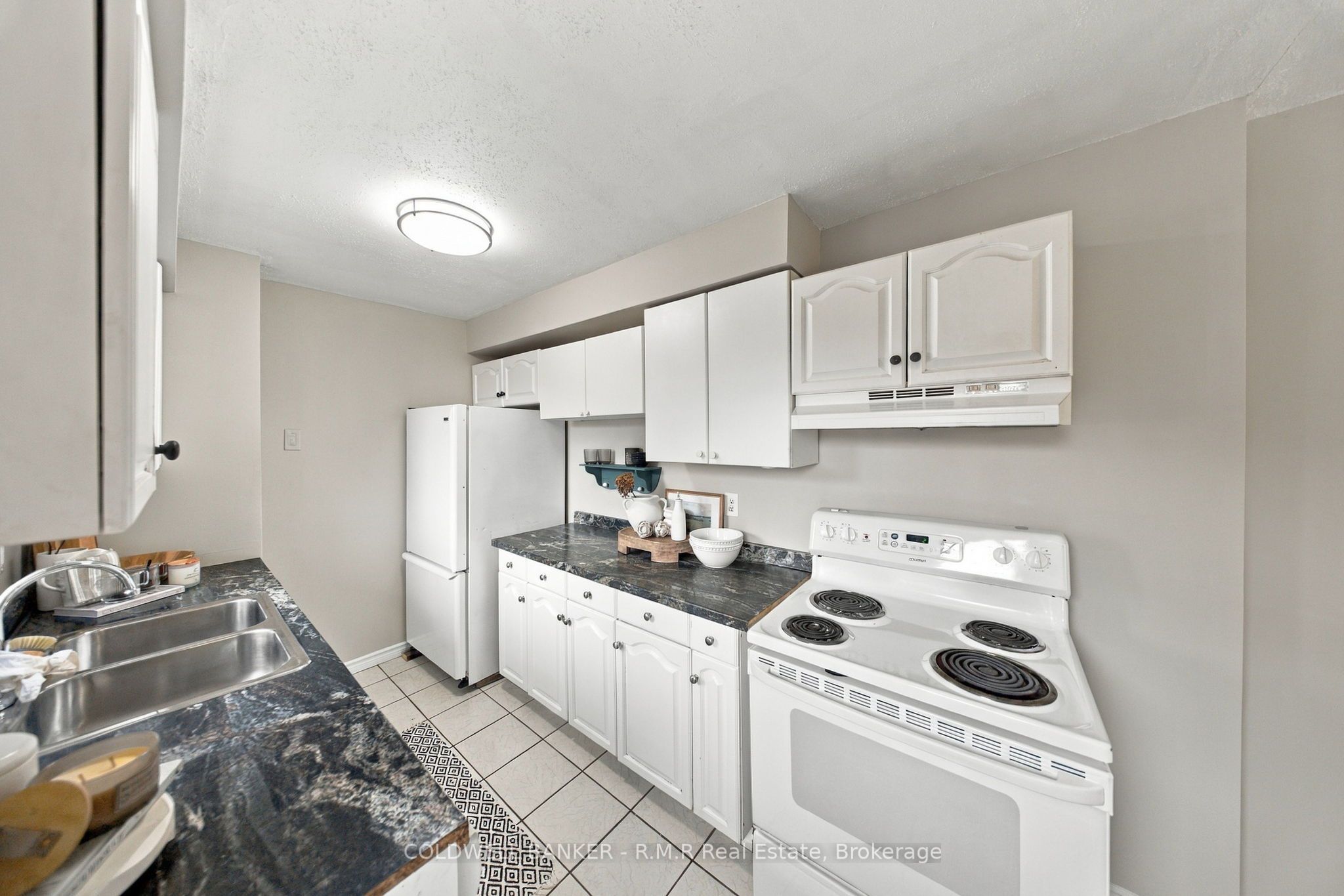152 Londonderry Street Property Photo 16