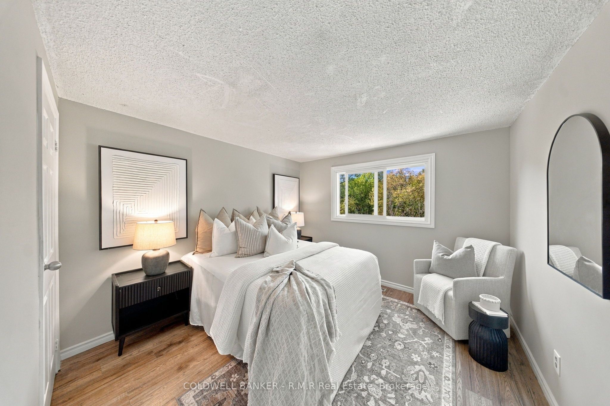 152 Londonderry Street Property Photo 18