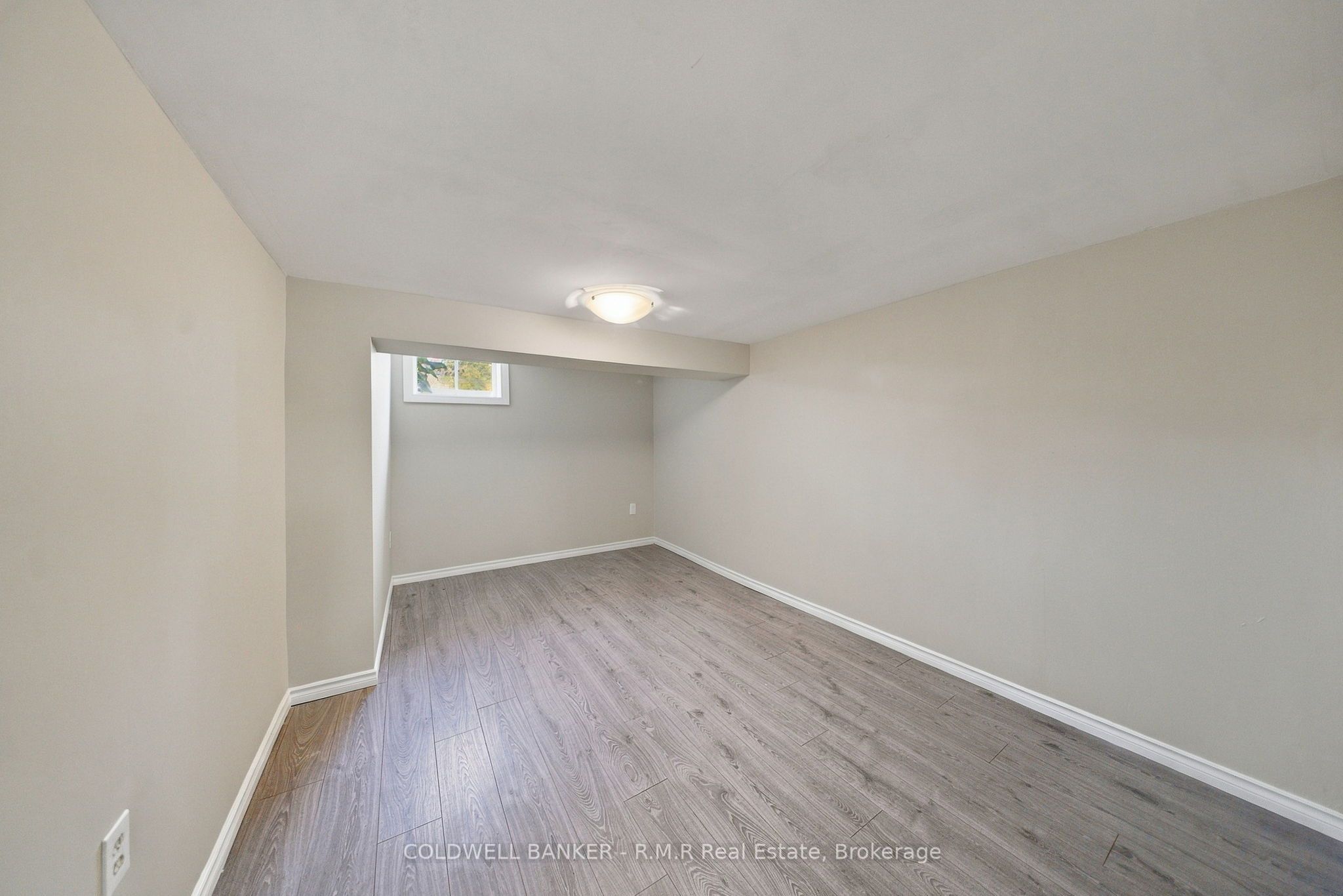 152 Londonderry Street Property Photo 24