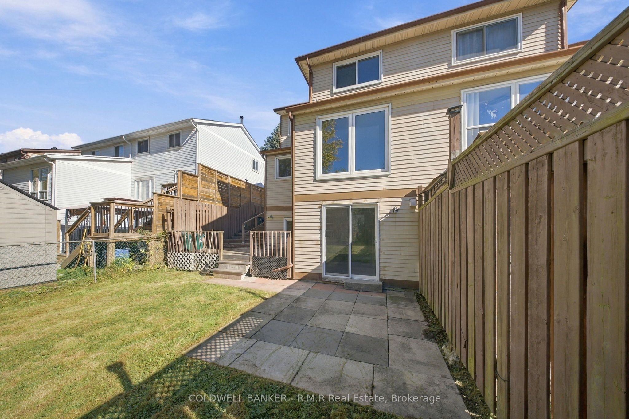 152 Londonderry Street Property Photo 37