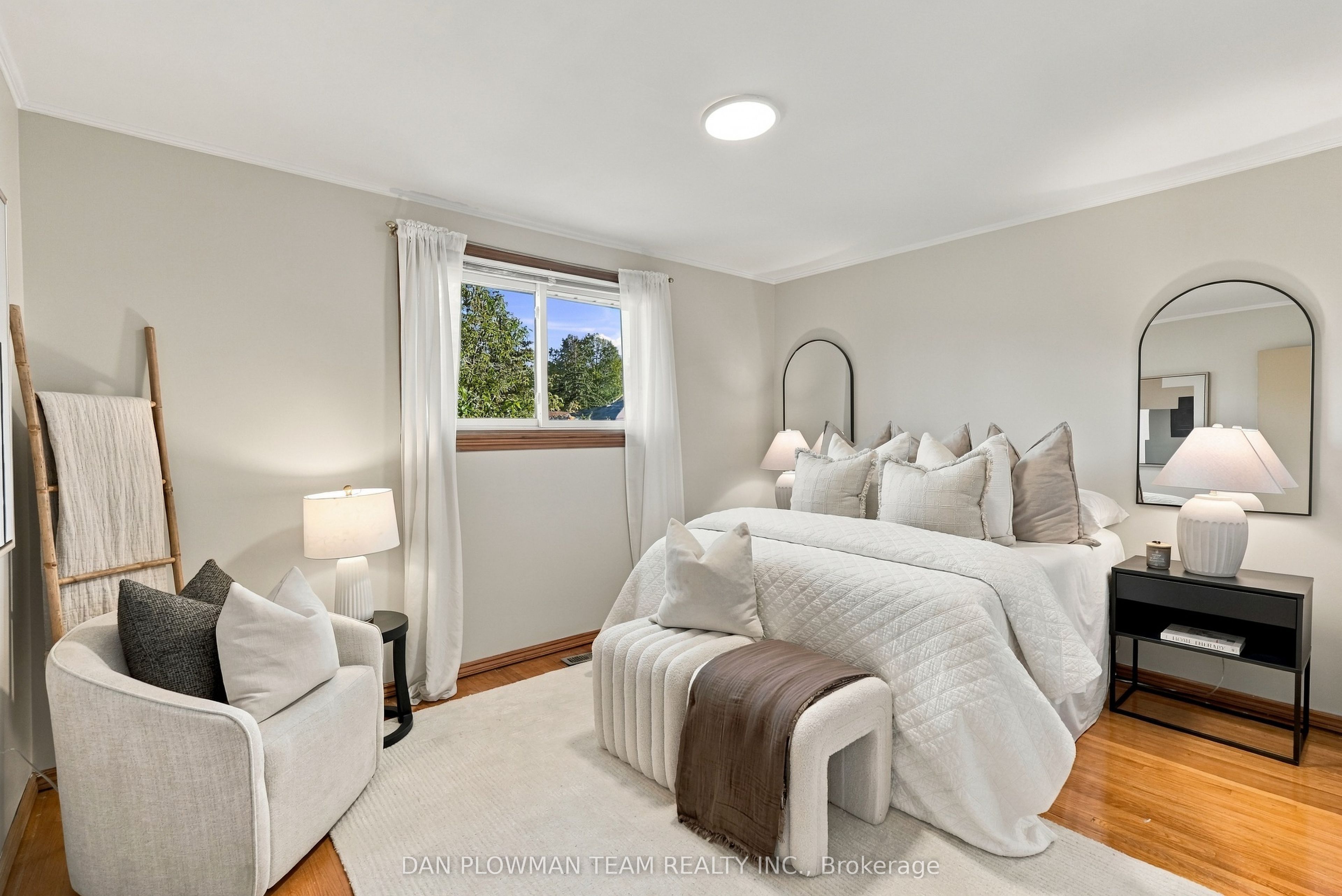 229 Phillip Murray Avenue Property Photo 13