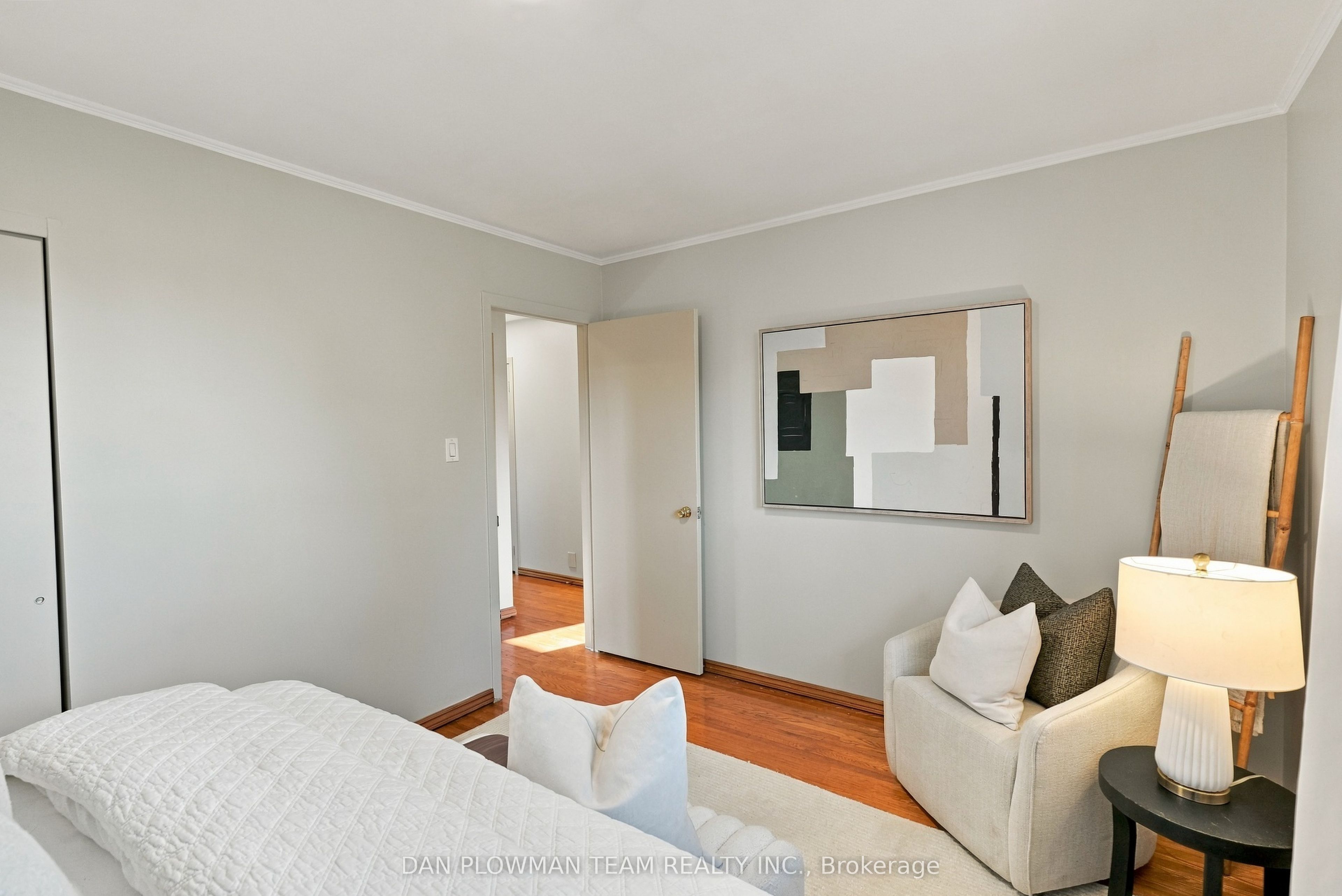 229 Phillip Murray Avenue Property Photo 14