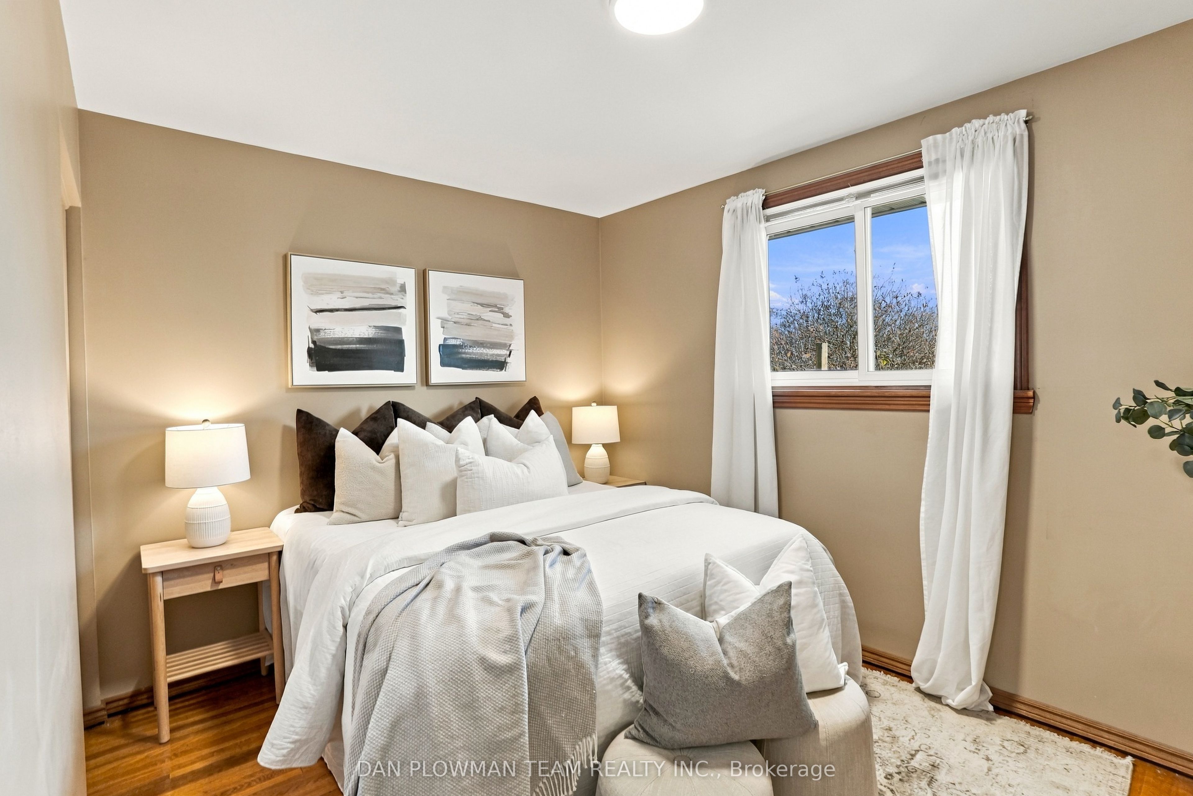 229 Phillip Murray Avenue Property Photo 16