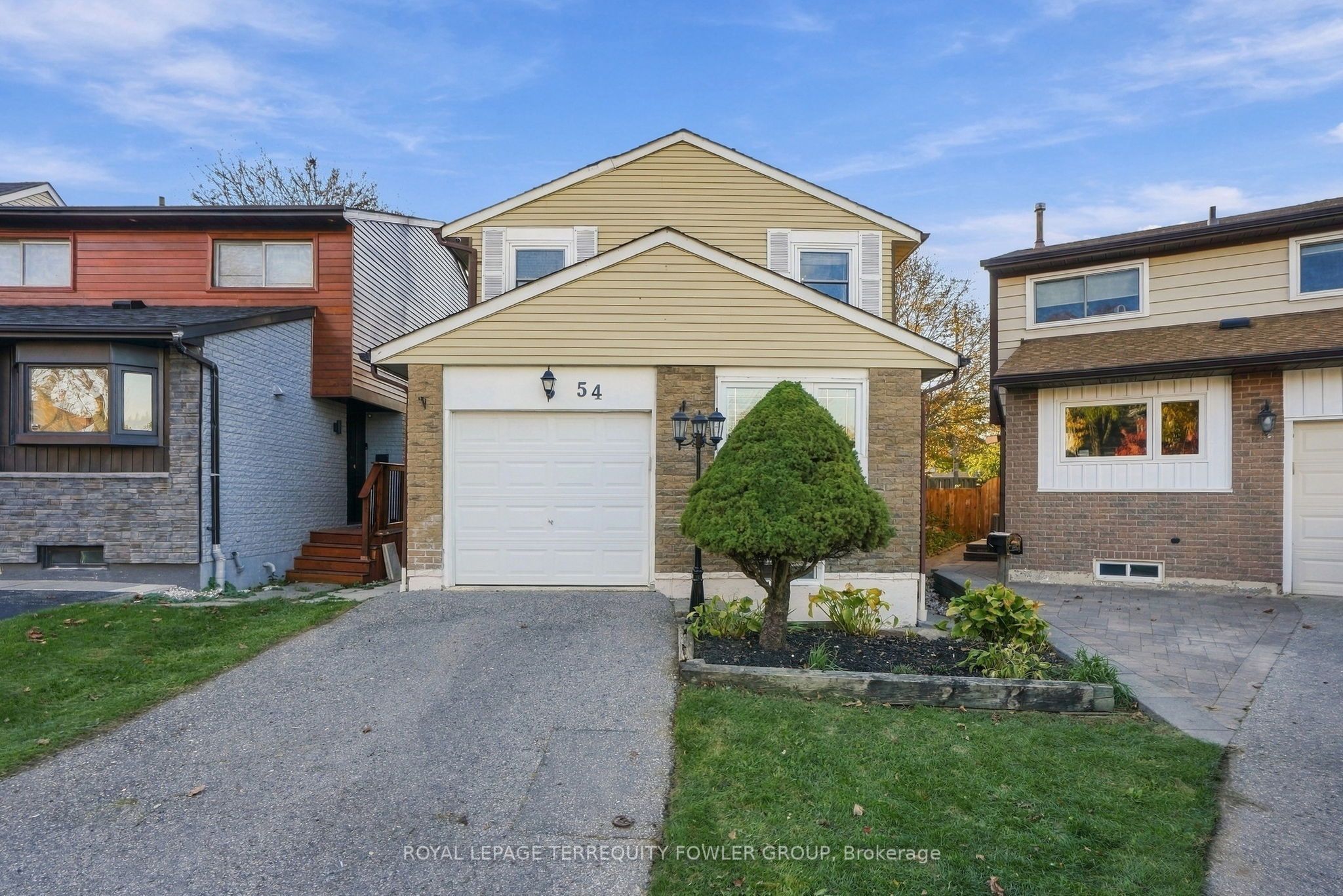 54 Andrea Road Property Photo 1
