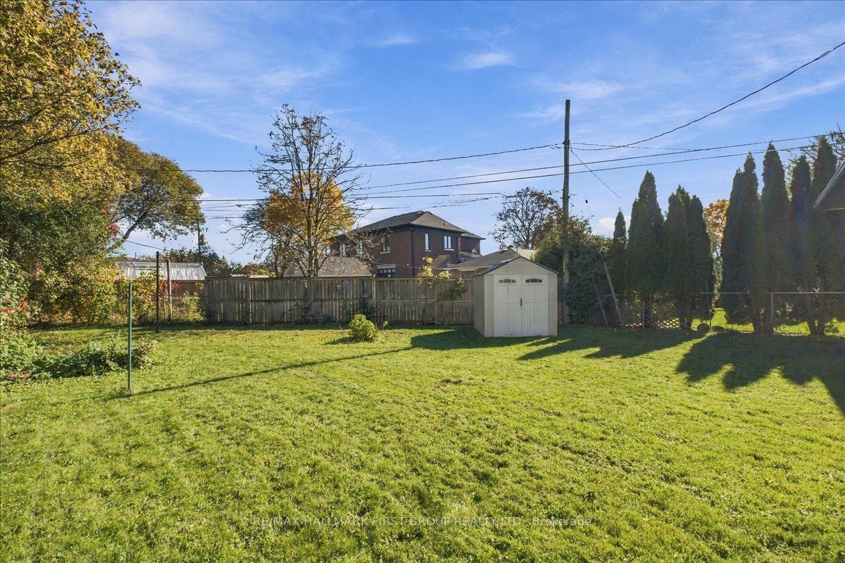 867 Chapleau Drive Property Photo 35