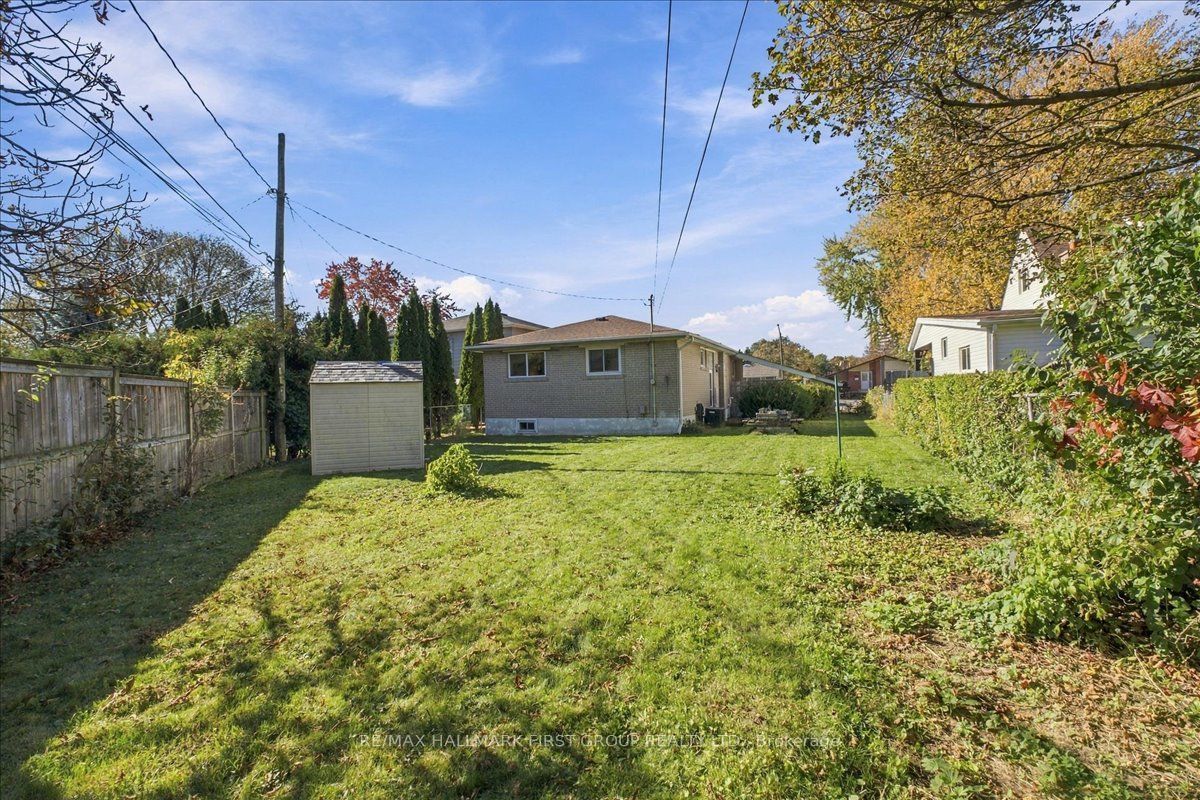 867 Chapleau Drive Property Photo 39