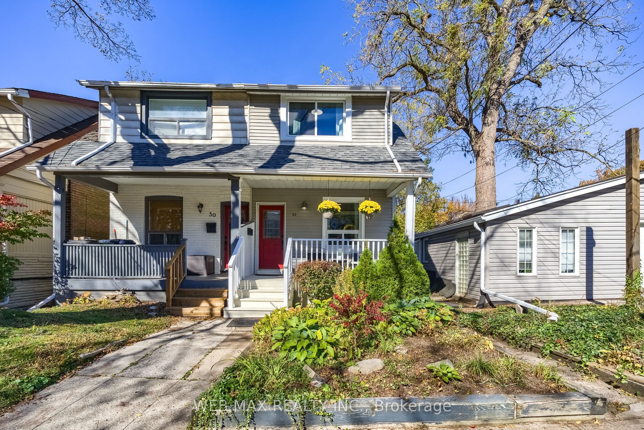 32 Aldergrove Avenue Property Photo 1