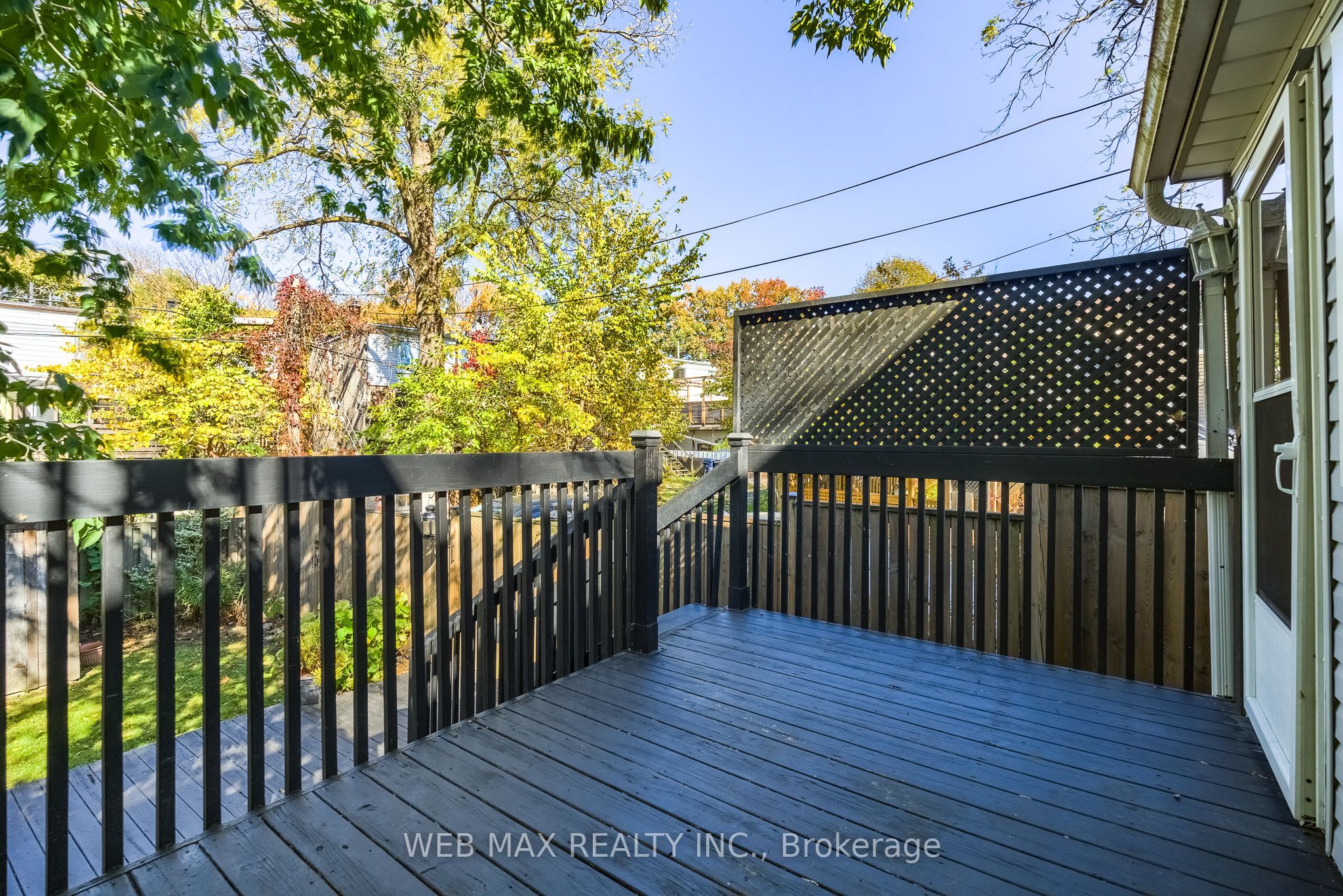 32 Aldergrove Avenue Property Photo 25