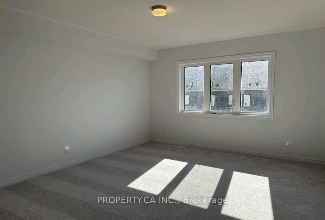 2032 Cameron Lott Crescent Property Photo 9