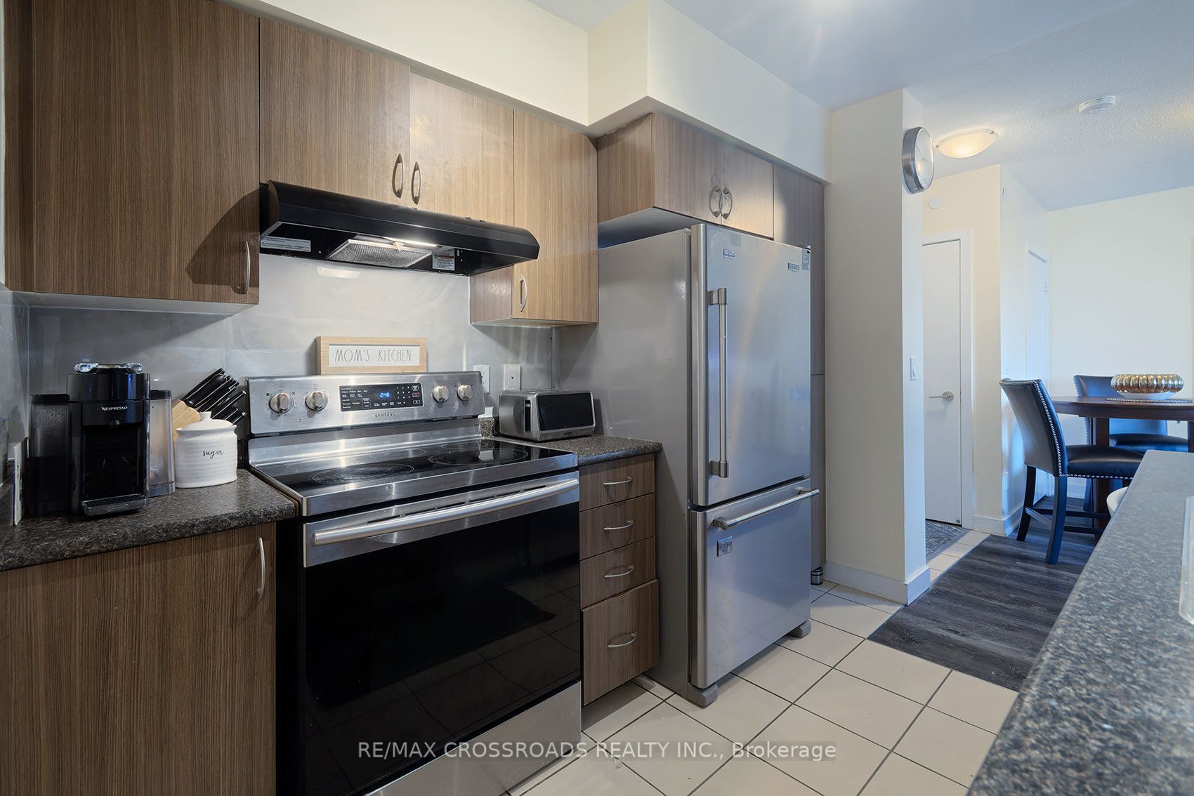 8 Trent Avenue 1101 Property Photo 14