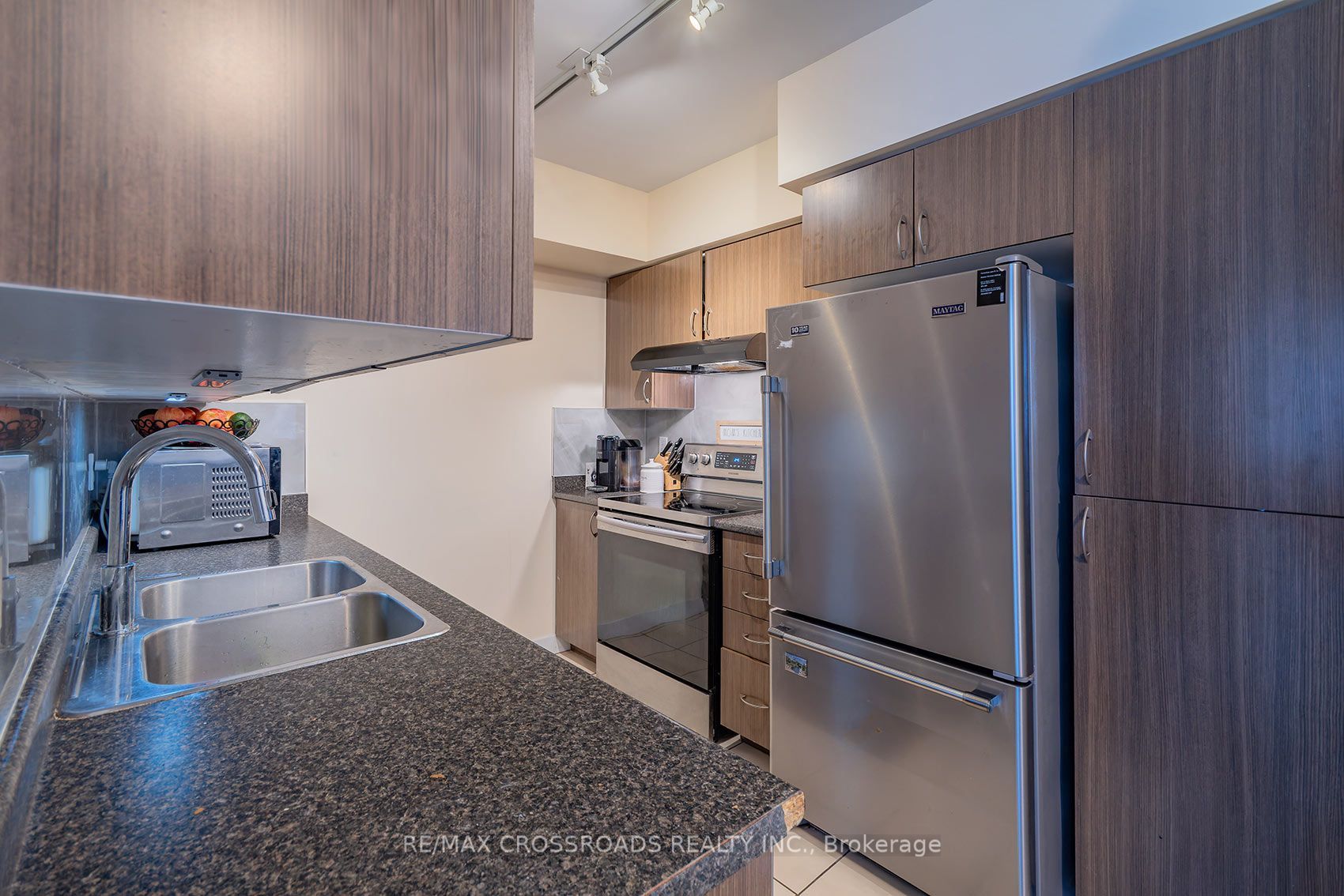 8 Trent Avenue 1101 Property Photo 15