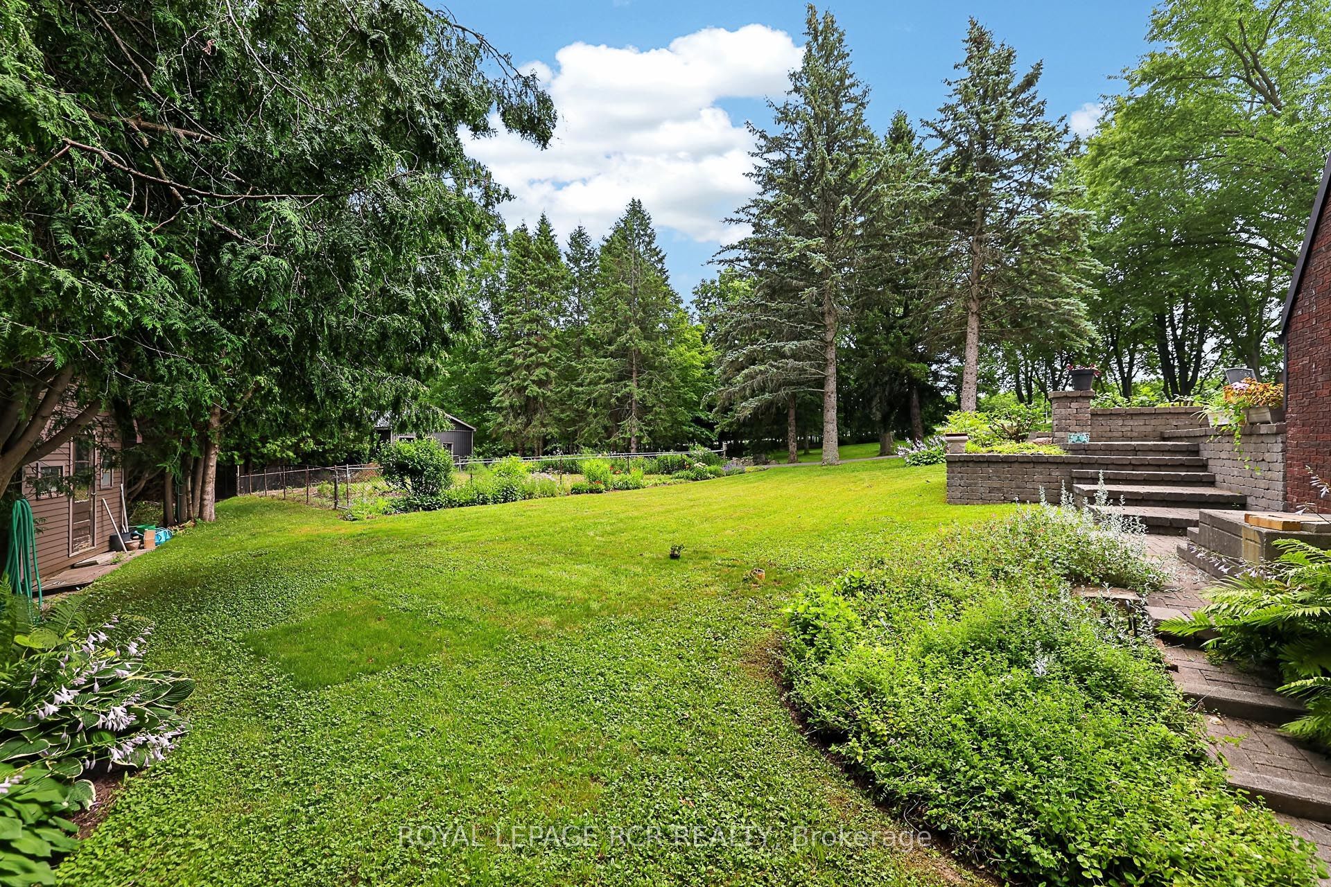 502 Townline Road Property Photo 28