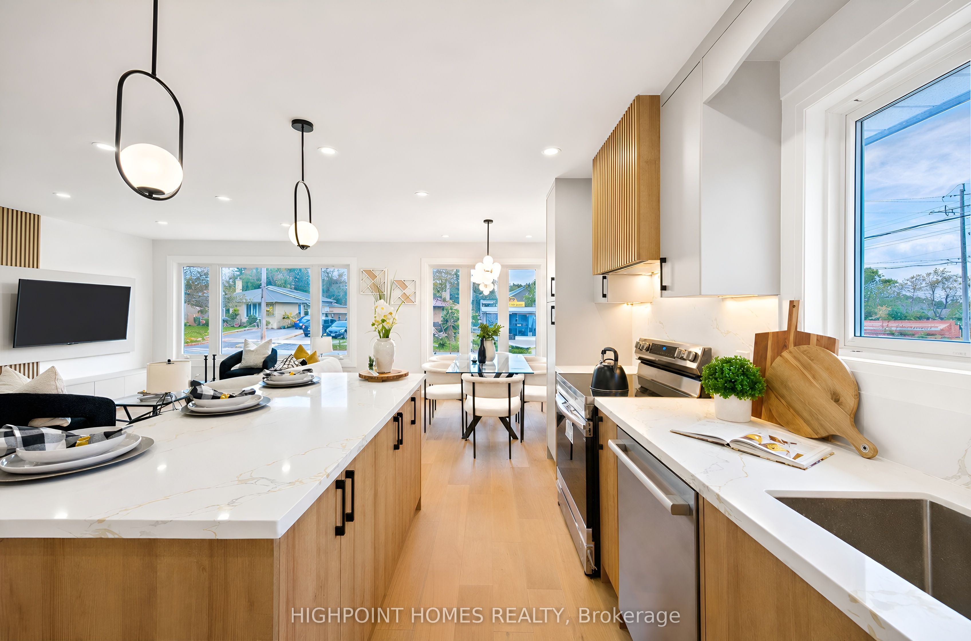 26 Slan Avenue Property Photo 12
