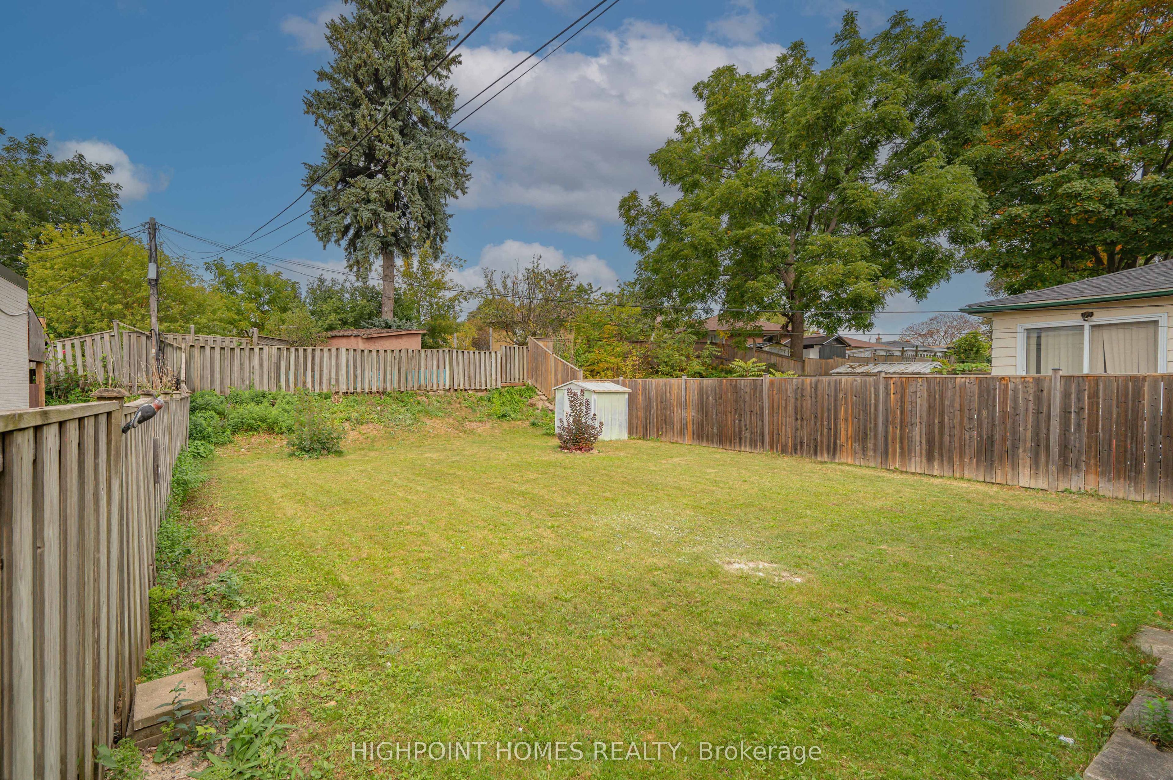 26 Slan Avenue Property Photo 34