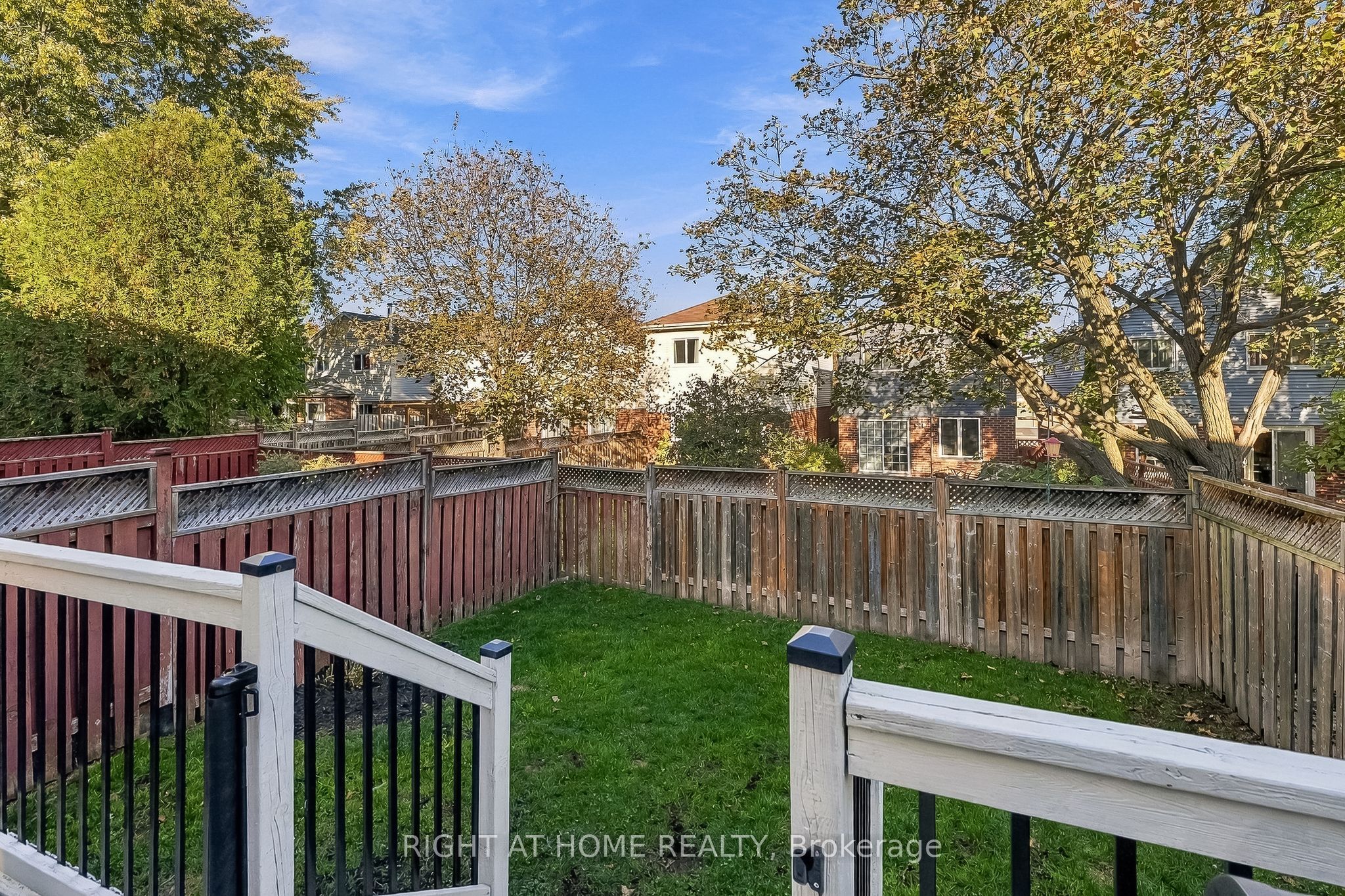 56 Teddington Crescent Property Photo 38