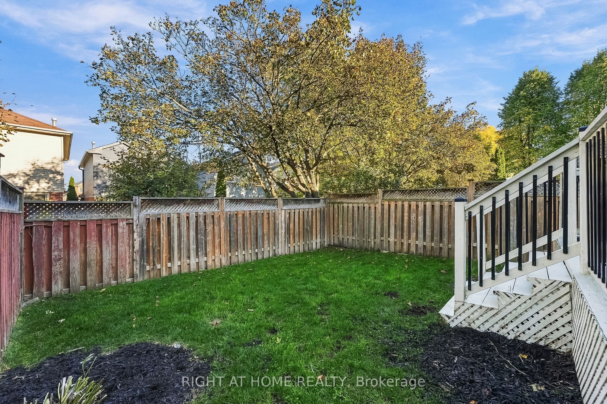 56 Teddington Crescent Property Photo 39