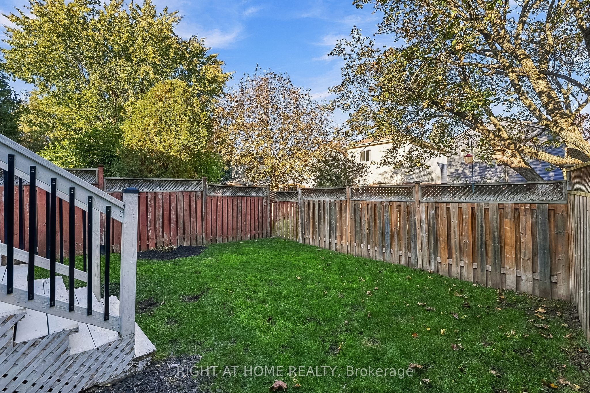 56 Teddington Crescent Property Photo 40