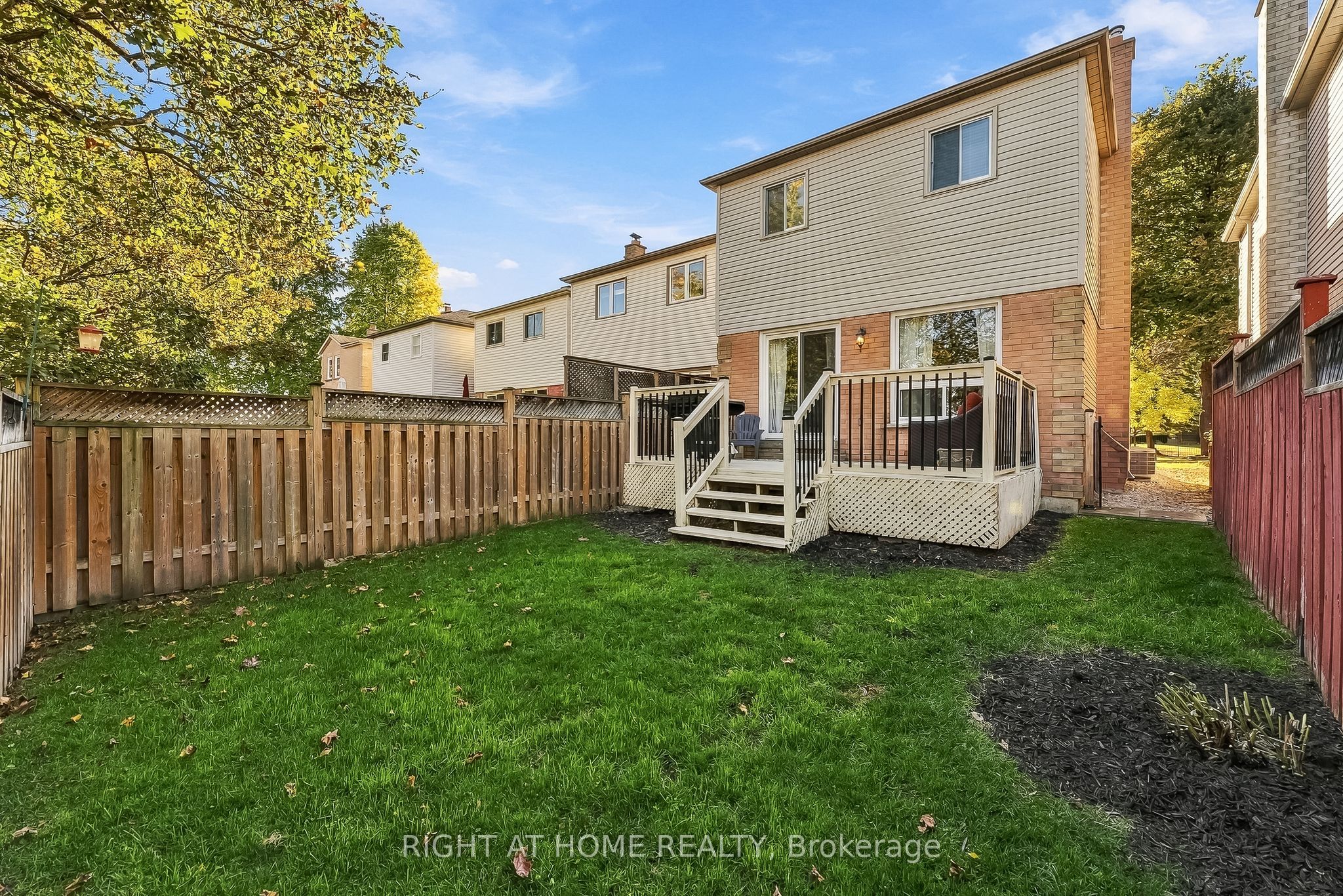 56 Teddington Crescent Property Photo 43
