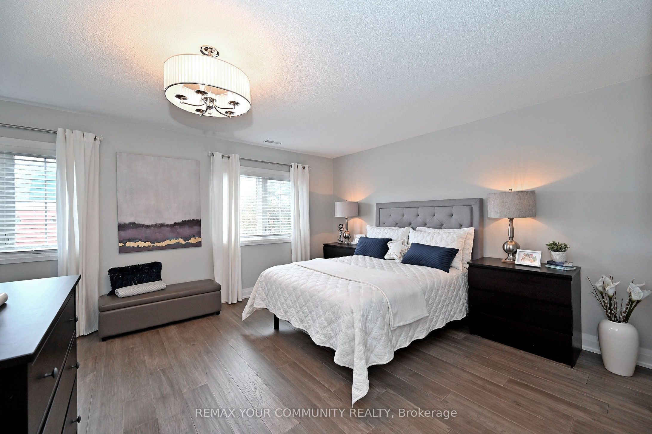 1400 The Esplanade N 805 Property Photo 18