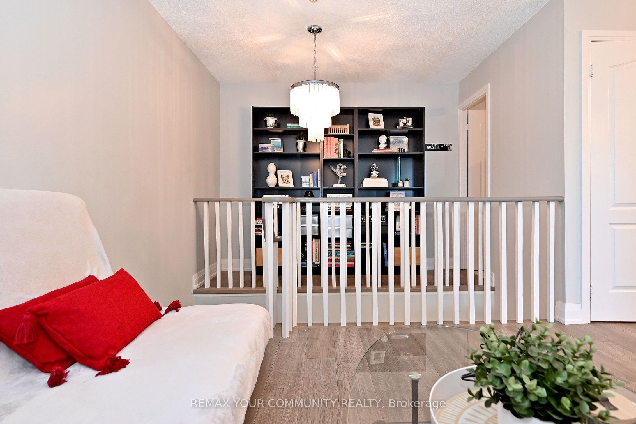 1400 The Esplanade N 805 Property Photo 29