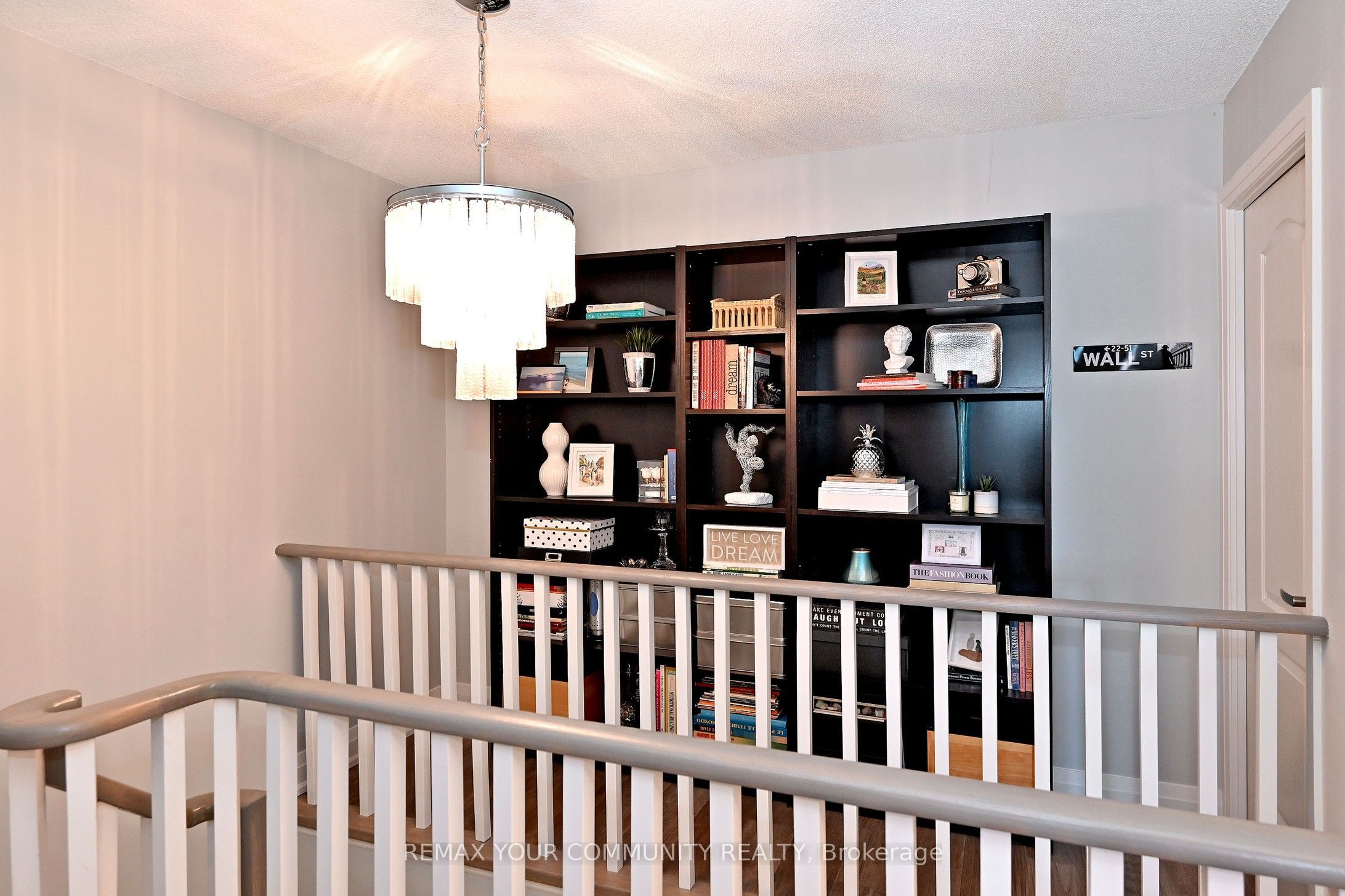 1400 The Esplanade N 805 Property Photo 37