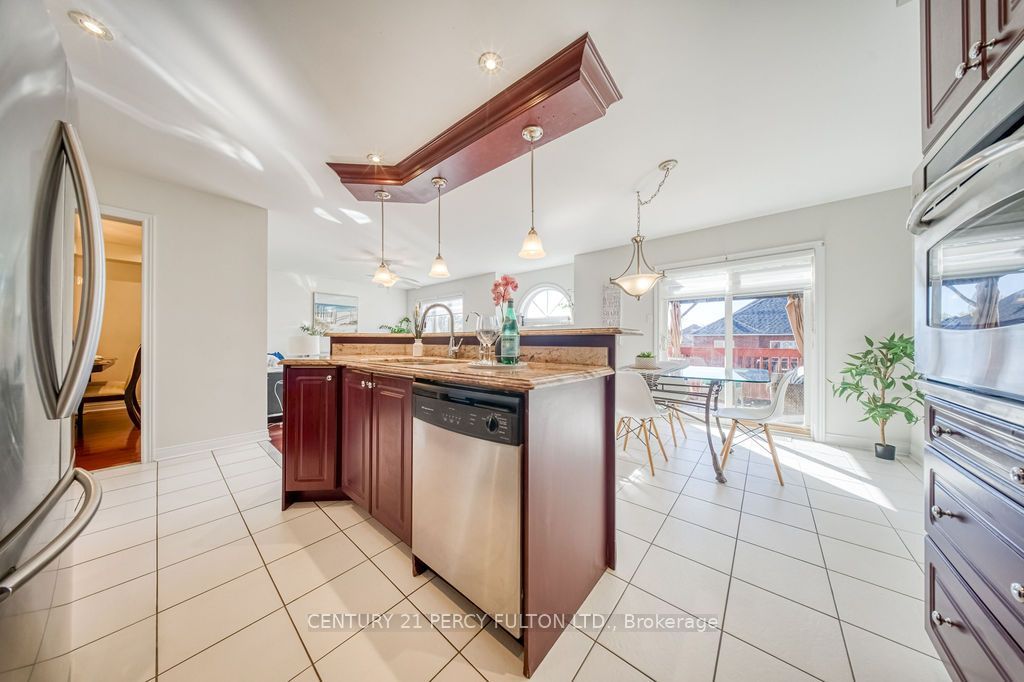 26 Root Crescent Property Photo 14
