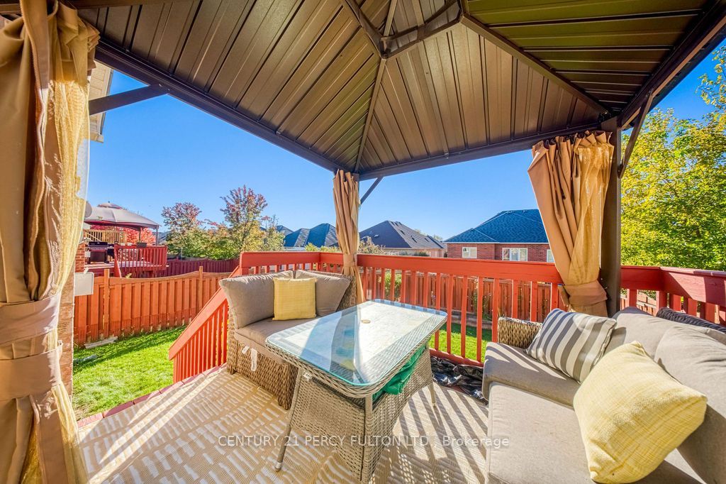26 Root Crescent Property Photo 34