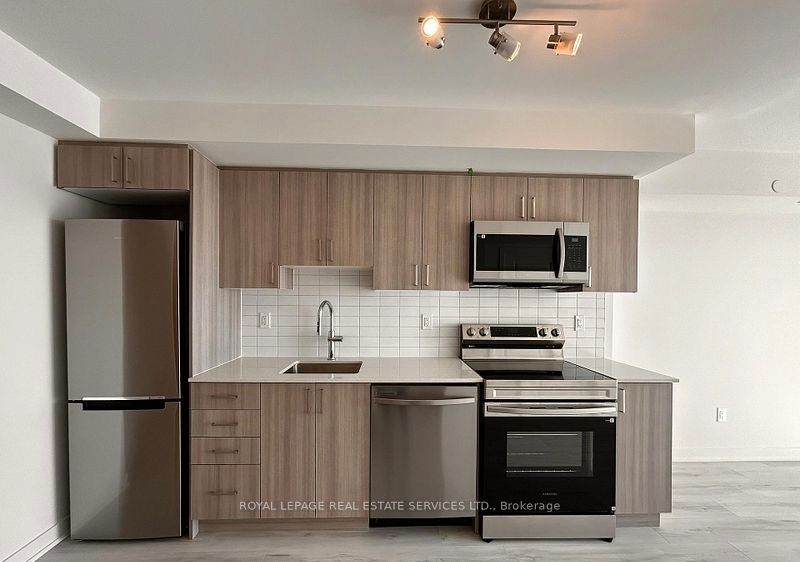 1010 Sandy Beach Road 1707 Property Photo 1