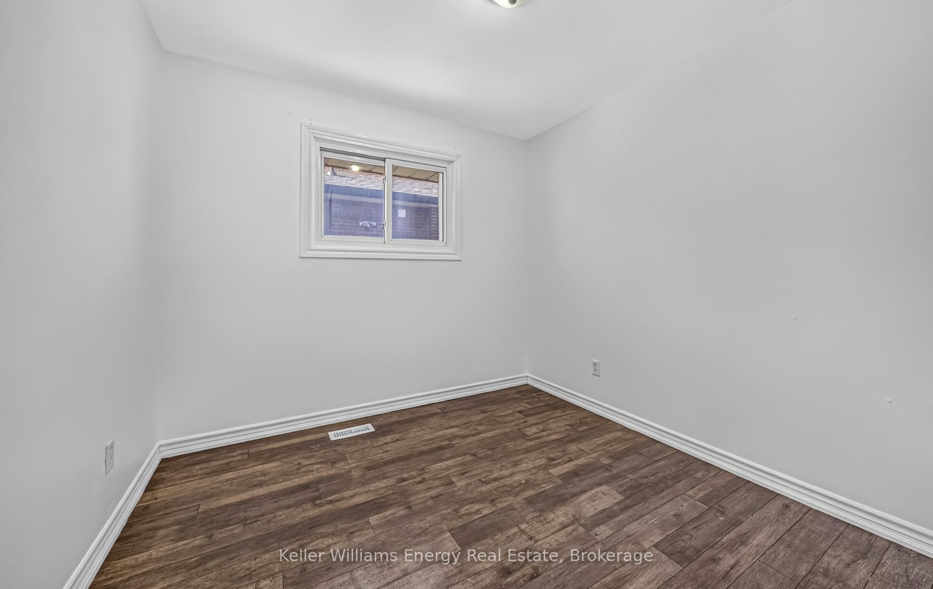 381 Conant Street Property Photo 21
