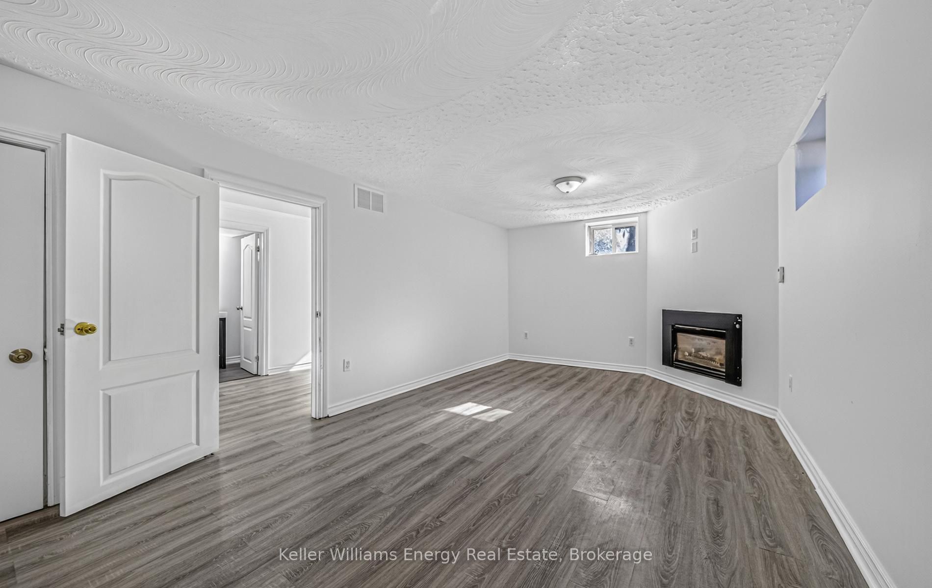 381 Conant Street Property Photo 30