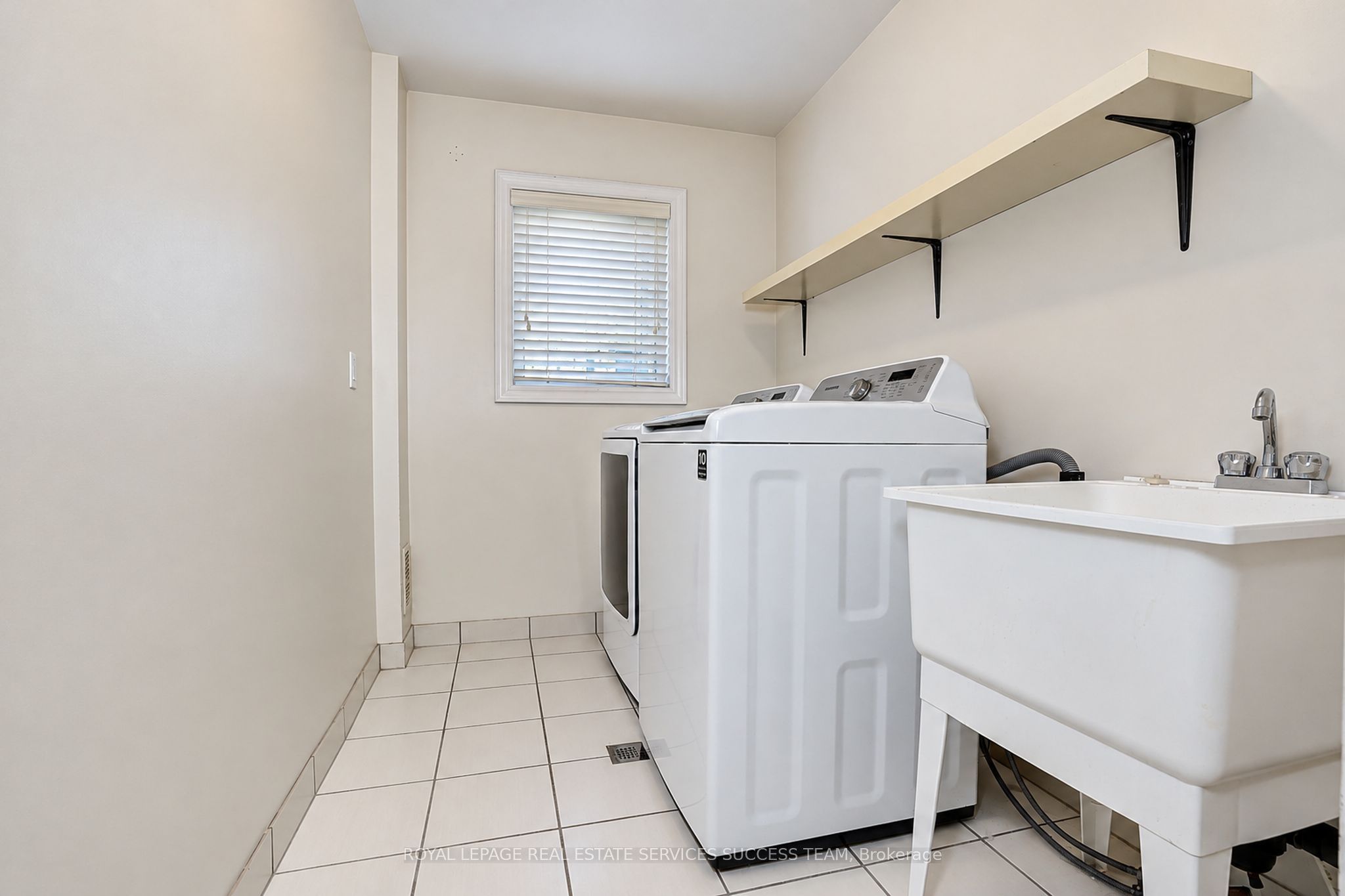 1684 Finkle Drive Property Photo 29