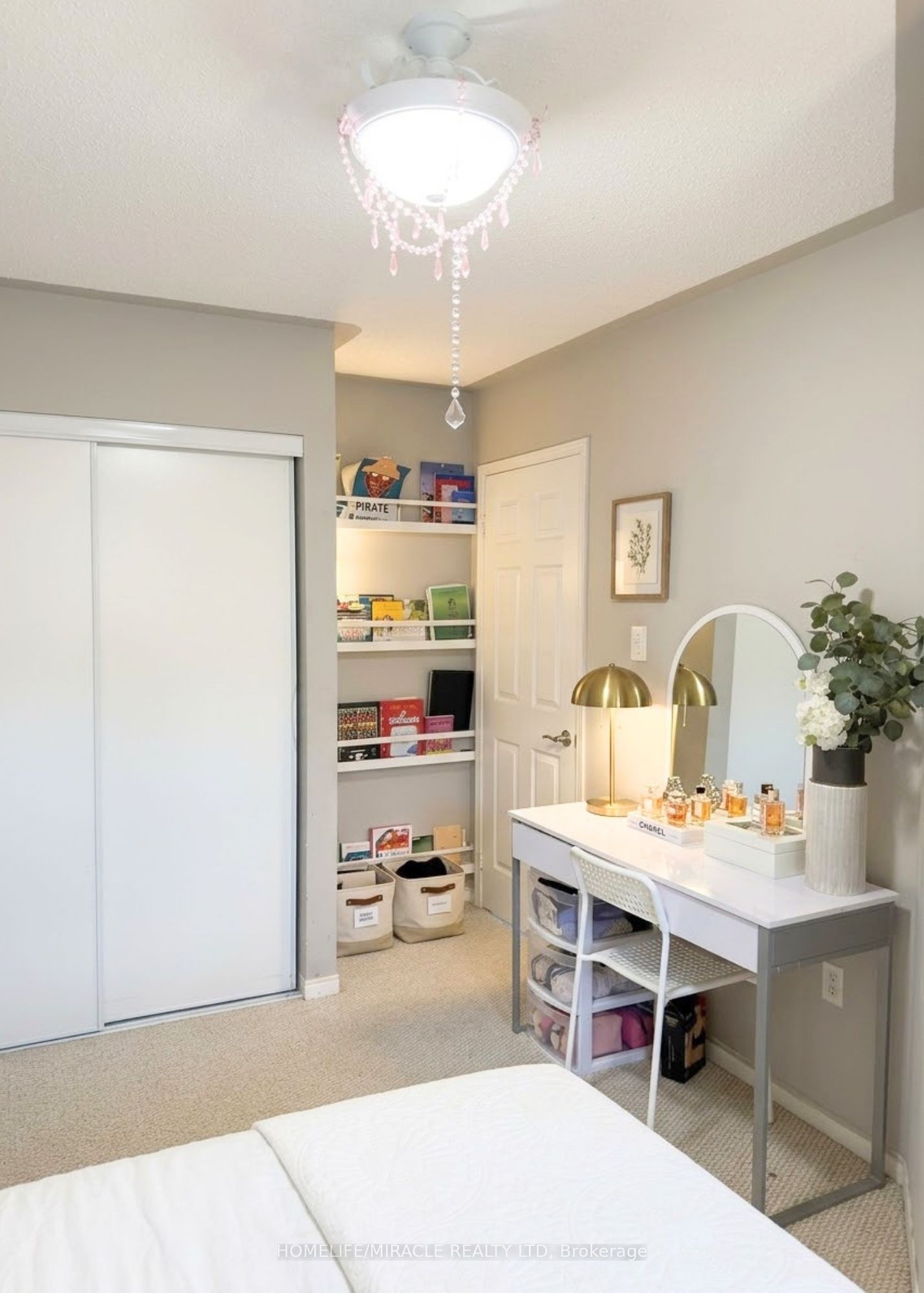 2 Martinworth Lane Property Photo 16