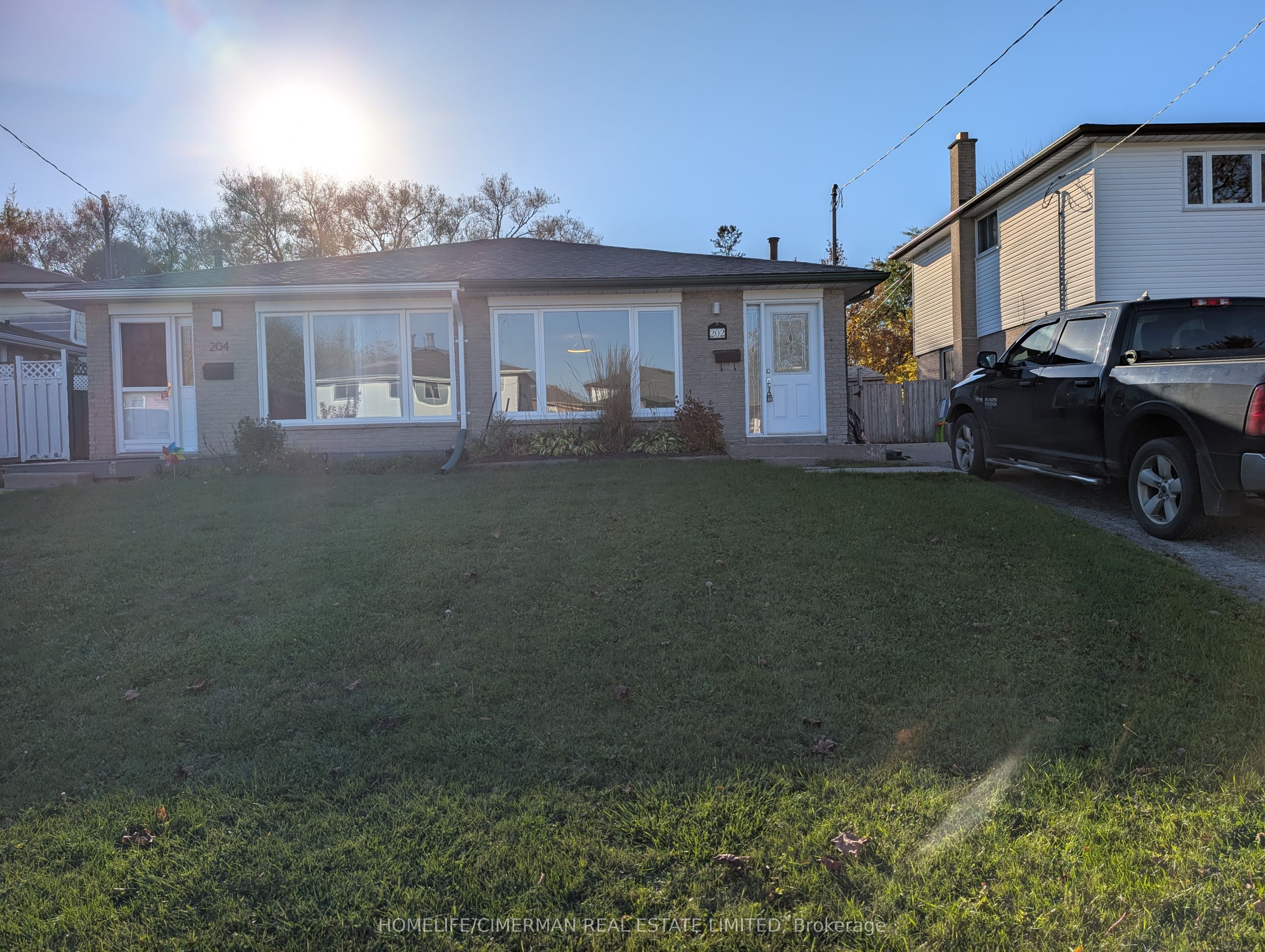 202 Durham Street Property Photo 1