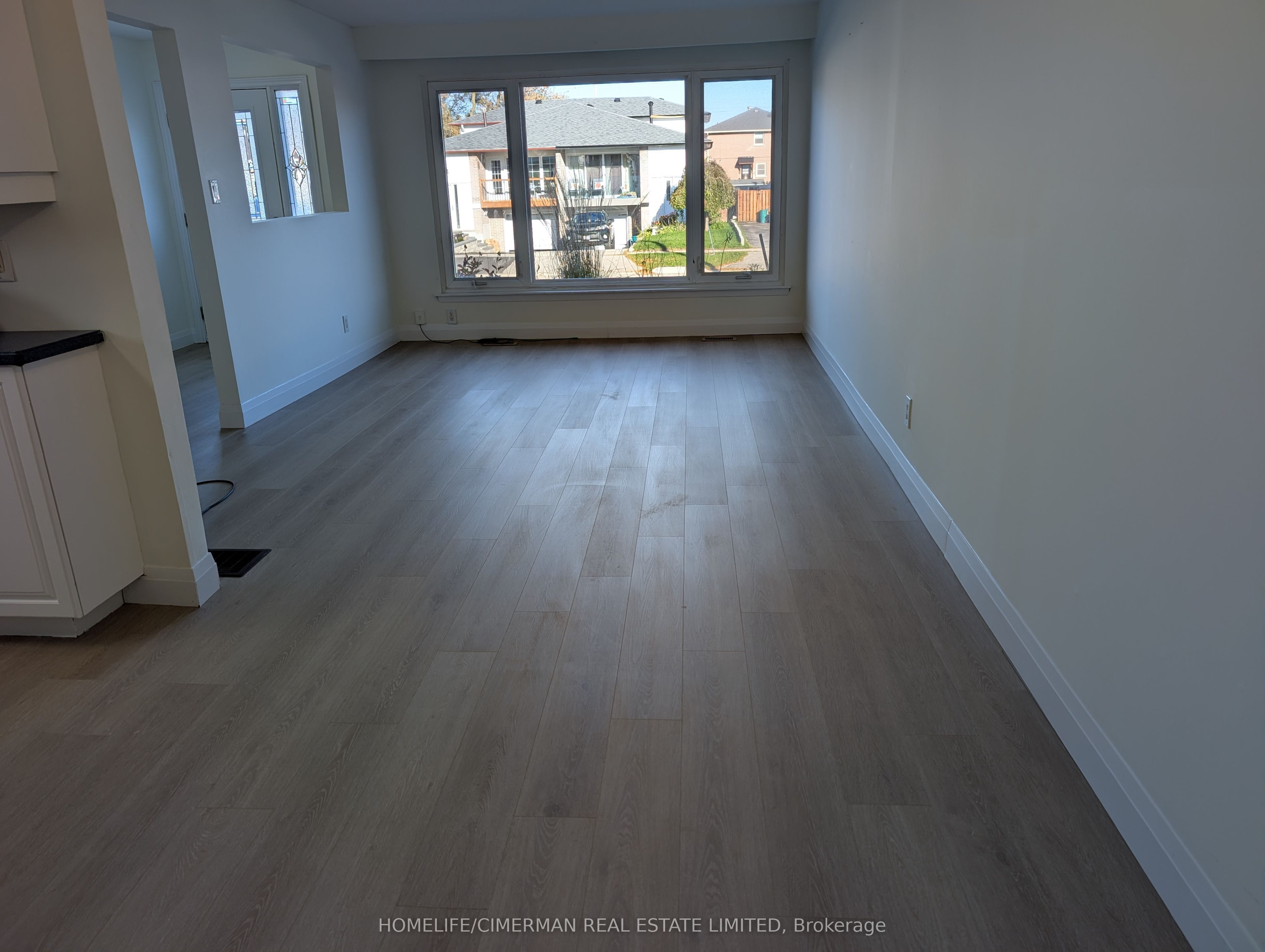 202 Durham Street Property Photo 6