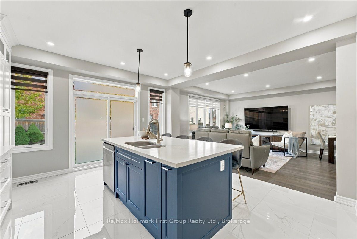9 Tampsett Avenue Property Photo 17