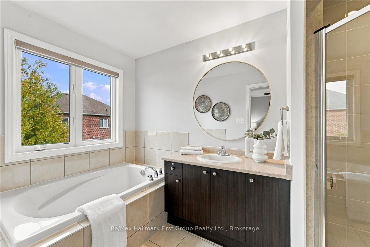9 Tampsett Avenue Property Photo 28