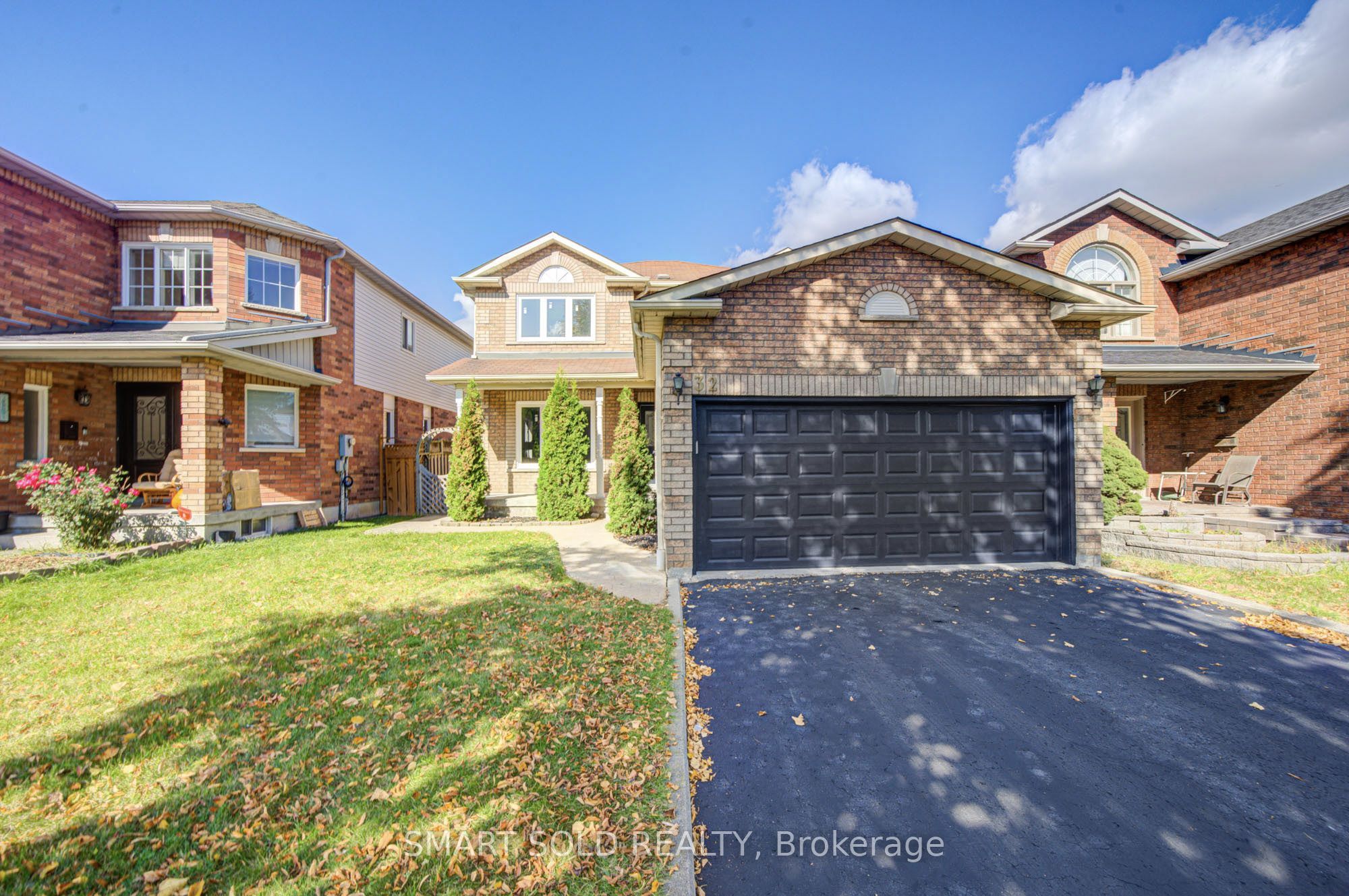 32 Brockman Crescent Property Photo 1