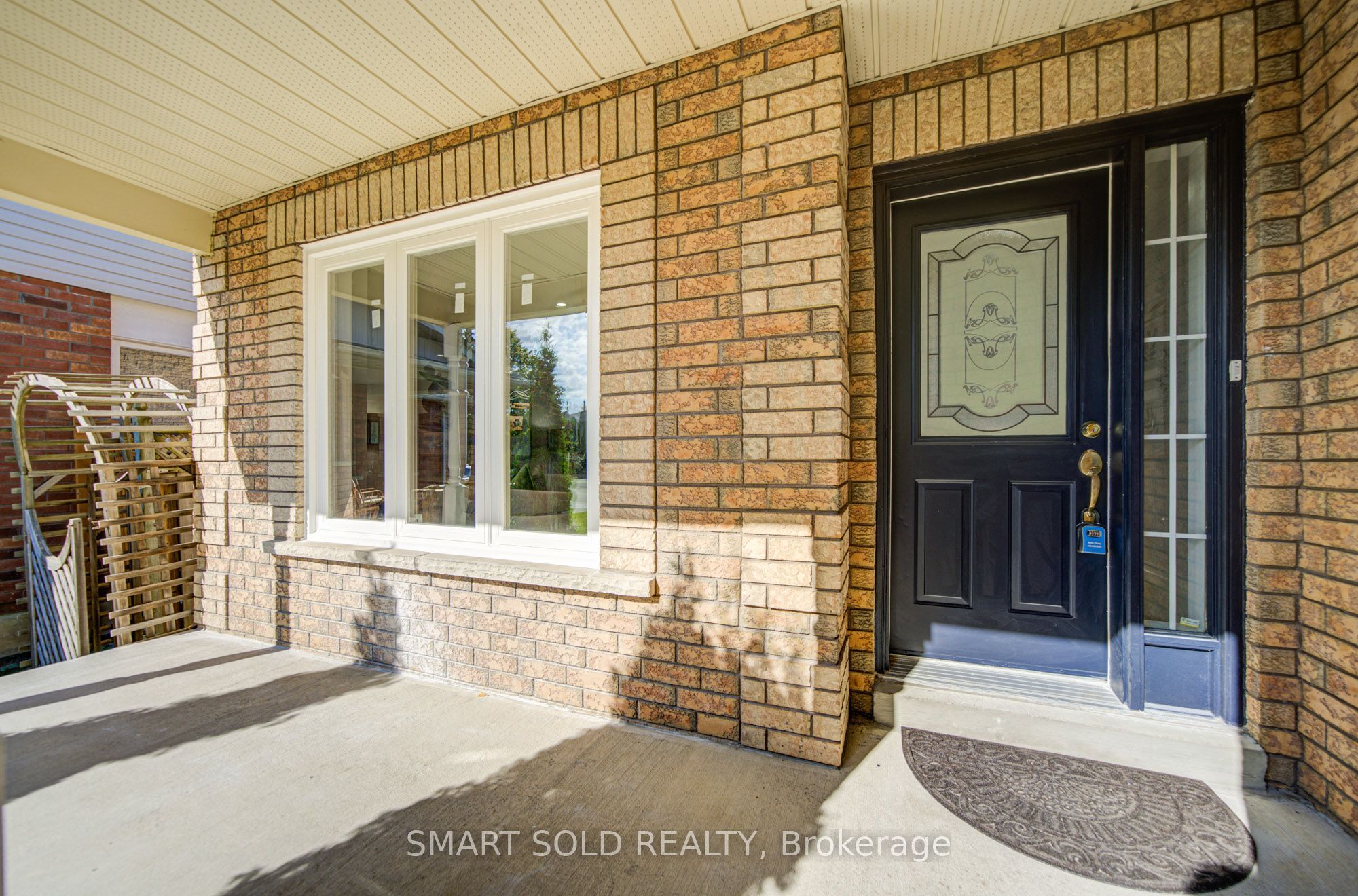 32 Brockman Crescent Property Photo 3