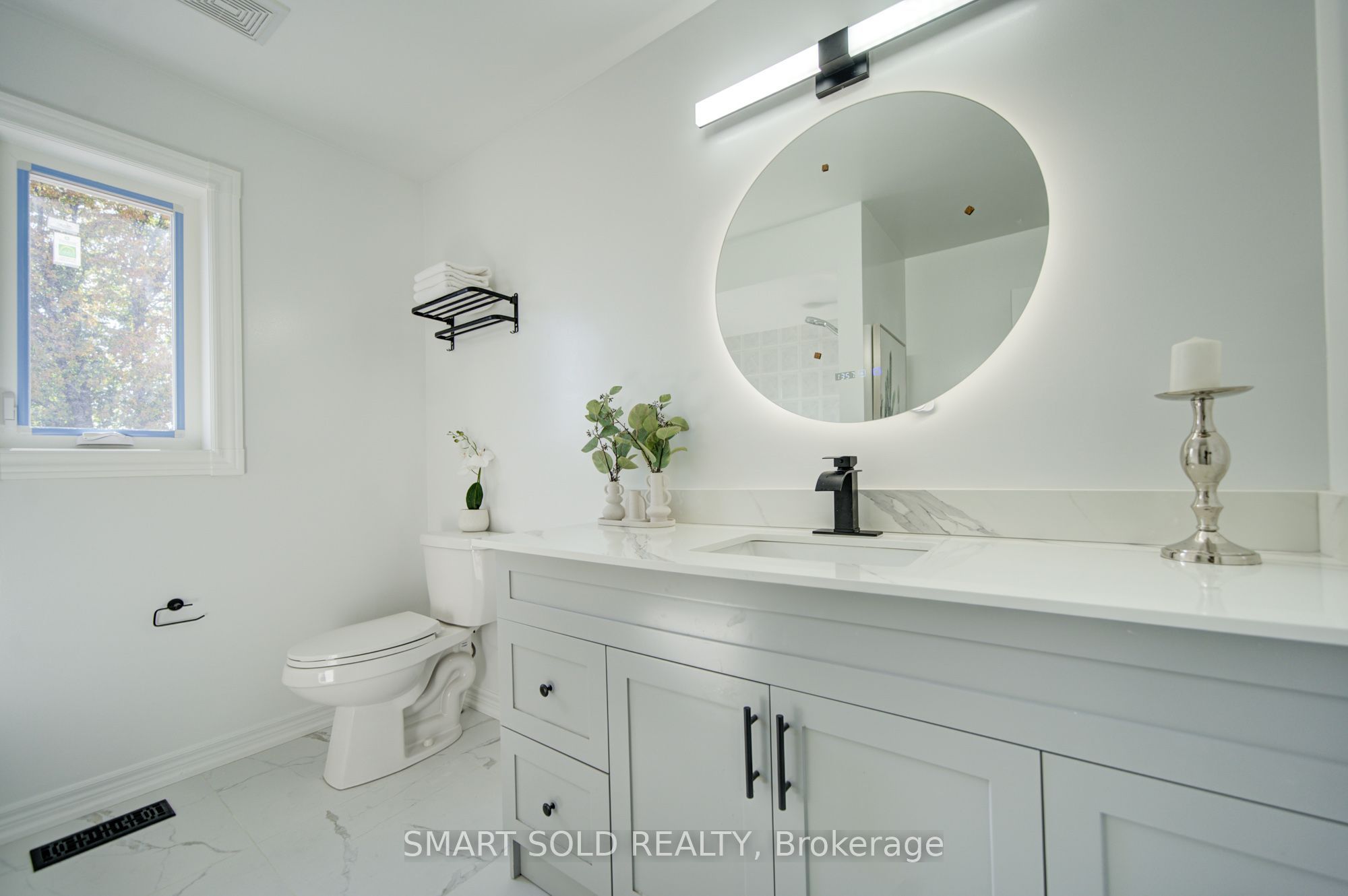 32 Brockman Crescent Property Photo 24